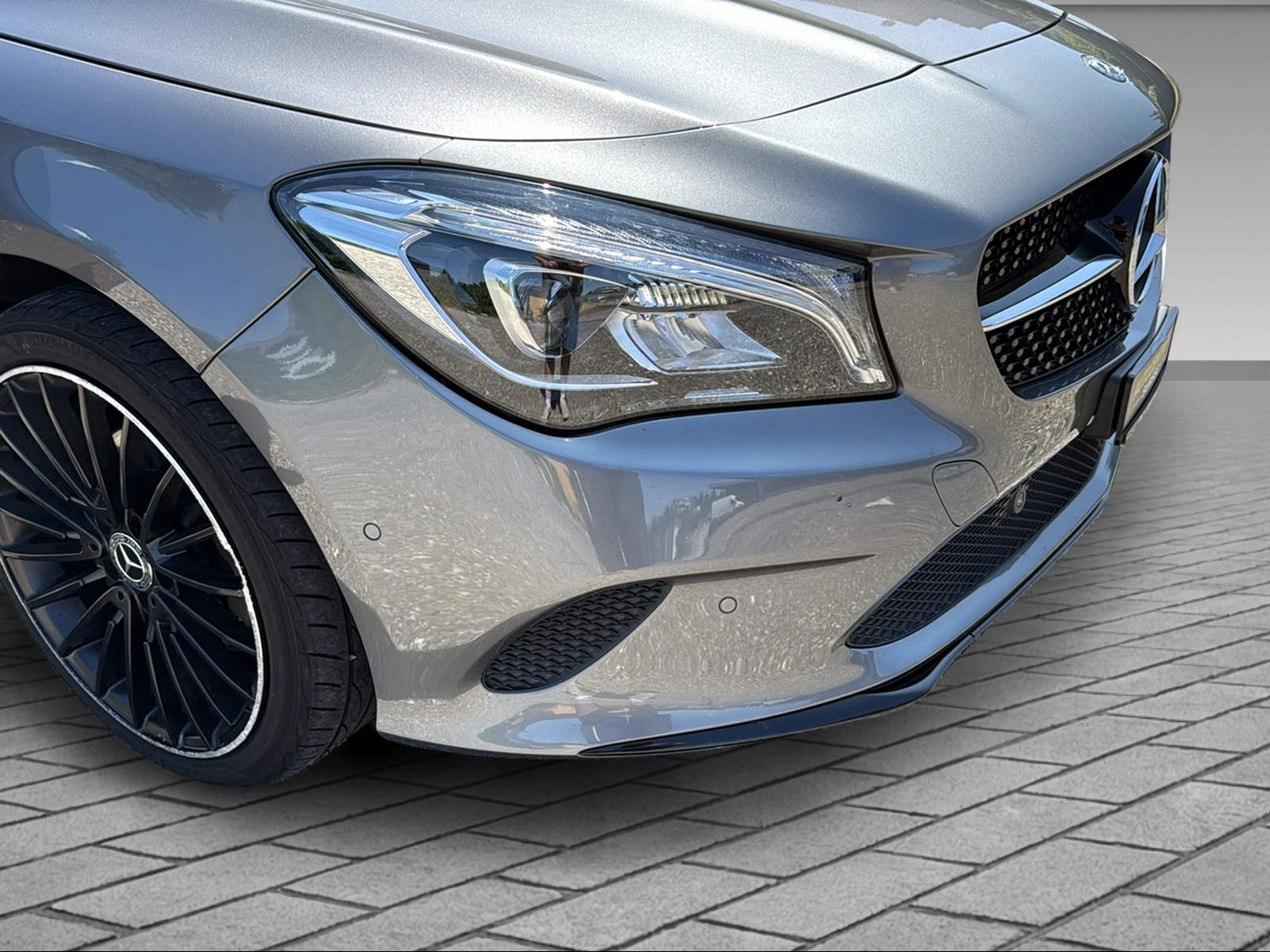 MERCEDES-BENZ CLA 200 d Urban-image-11