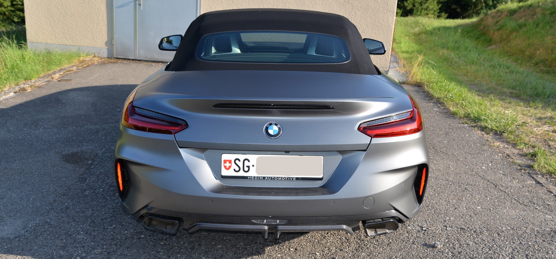 BMW M40i-image-7