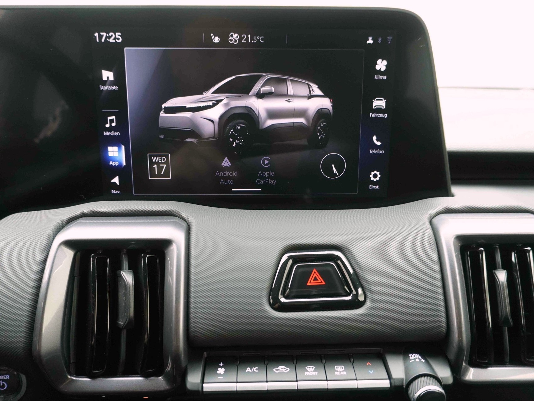 TOYOTA Urban Cruiser Premium AWD inkl. Panoramadach 😎-image-12
