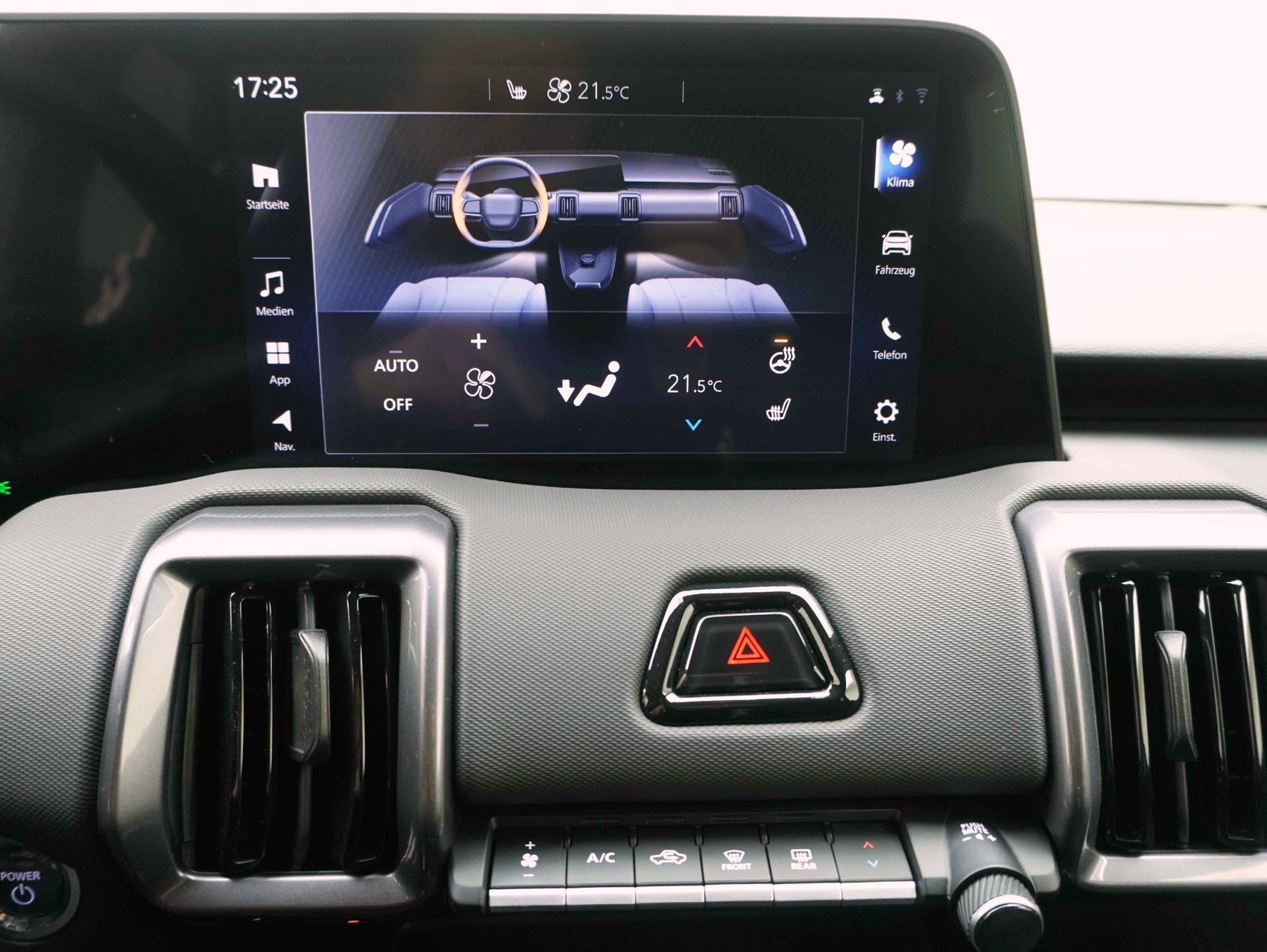 TOYOTA Urban Cruiser Premium AWD inkl. Panoramadach 😎-image-14