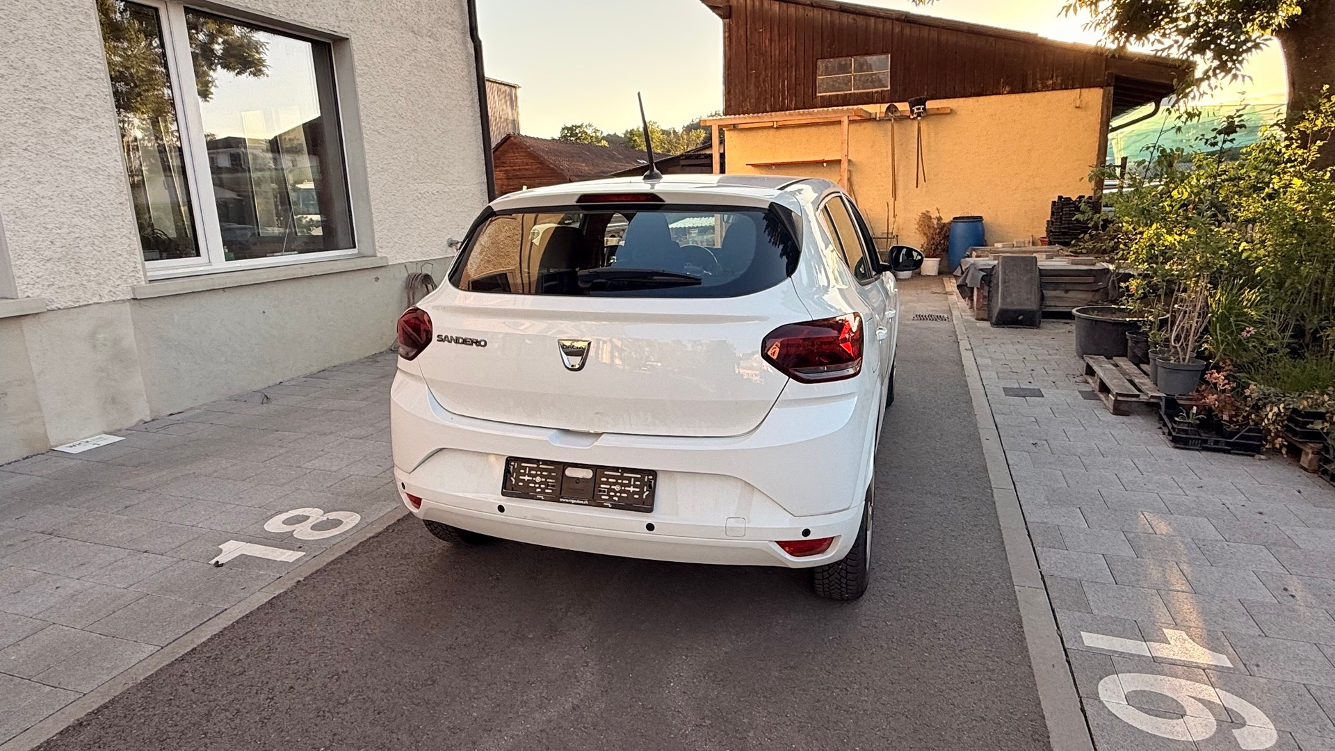 DACIA Sandero TCe 90 Comfort-image-15