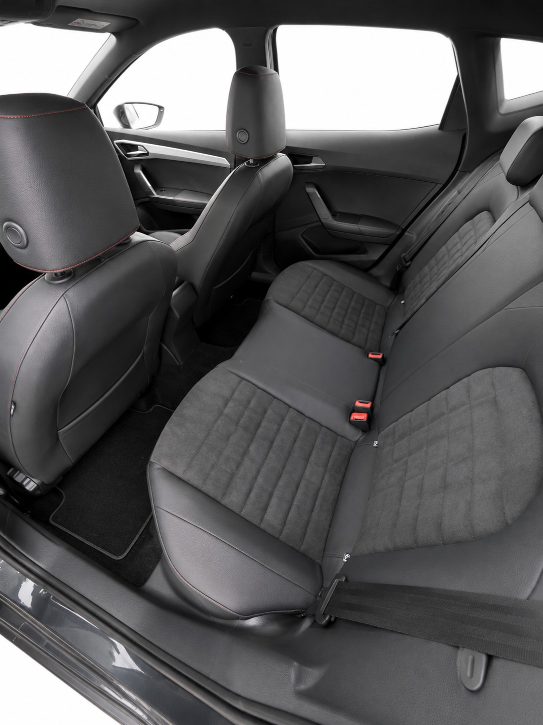 SEAT 1.0 TSI 110 Hola FR DSG-image-5