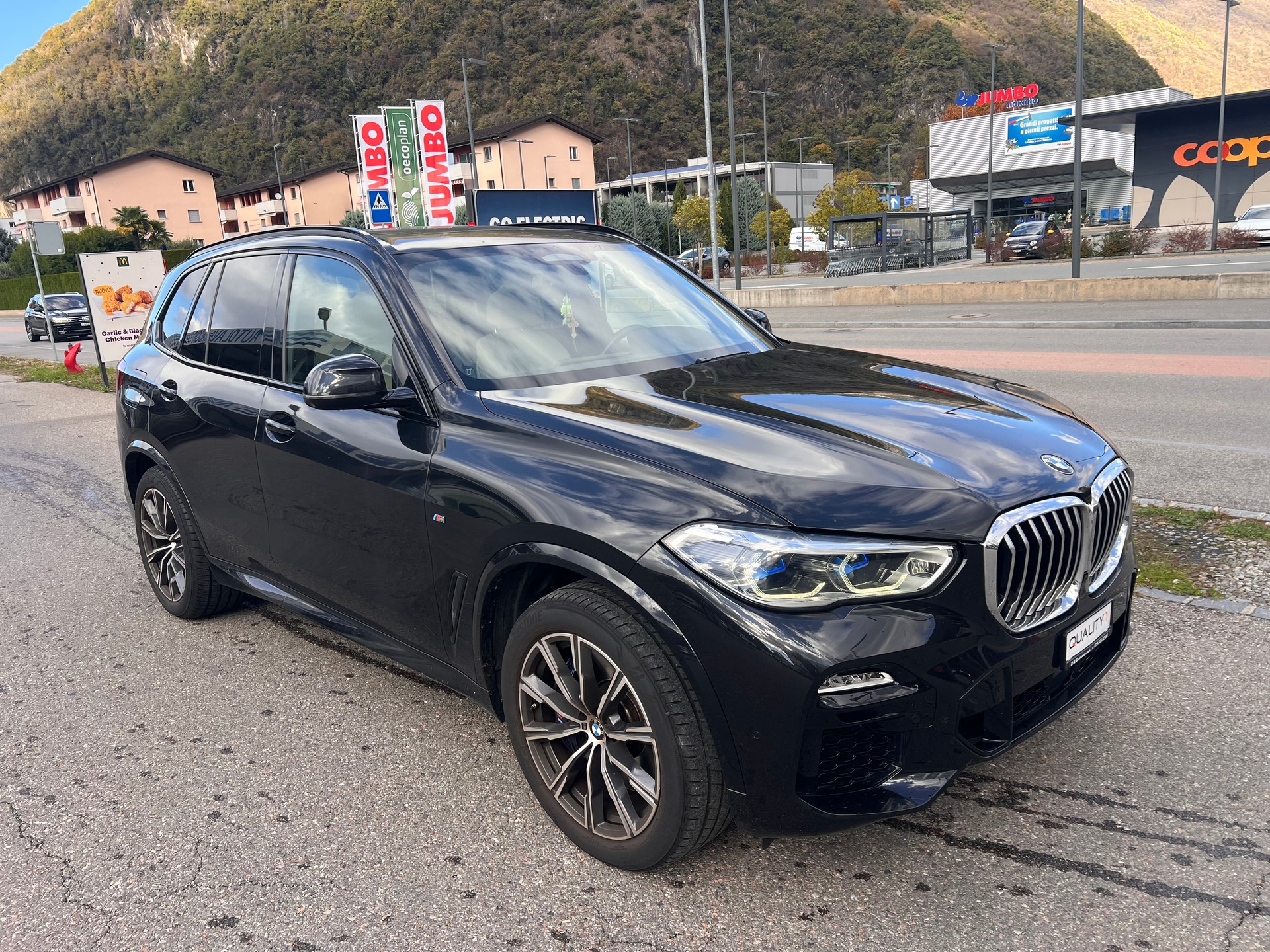 BMW X5 xDrive 30d Steptronic M Sport-image-1