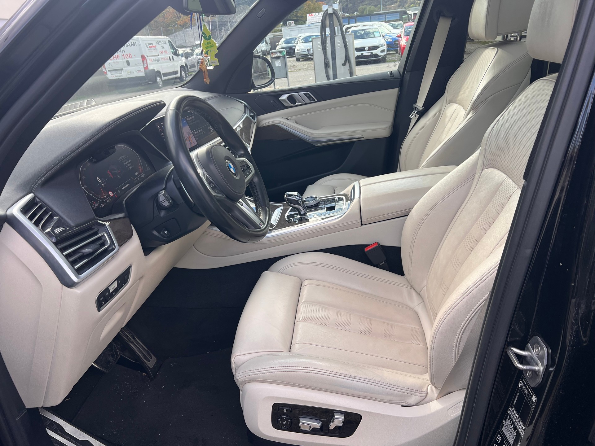 BMW X5 xDrive 30d Steptronic M Sport-image-8