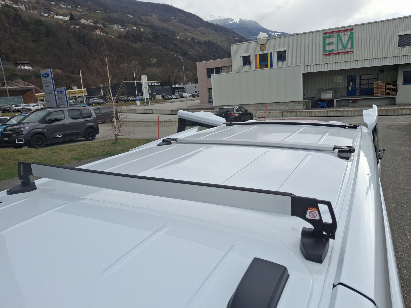 FORD Transit Custom 320 L1H2-image-9