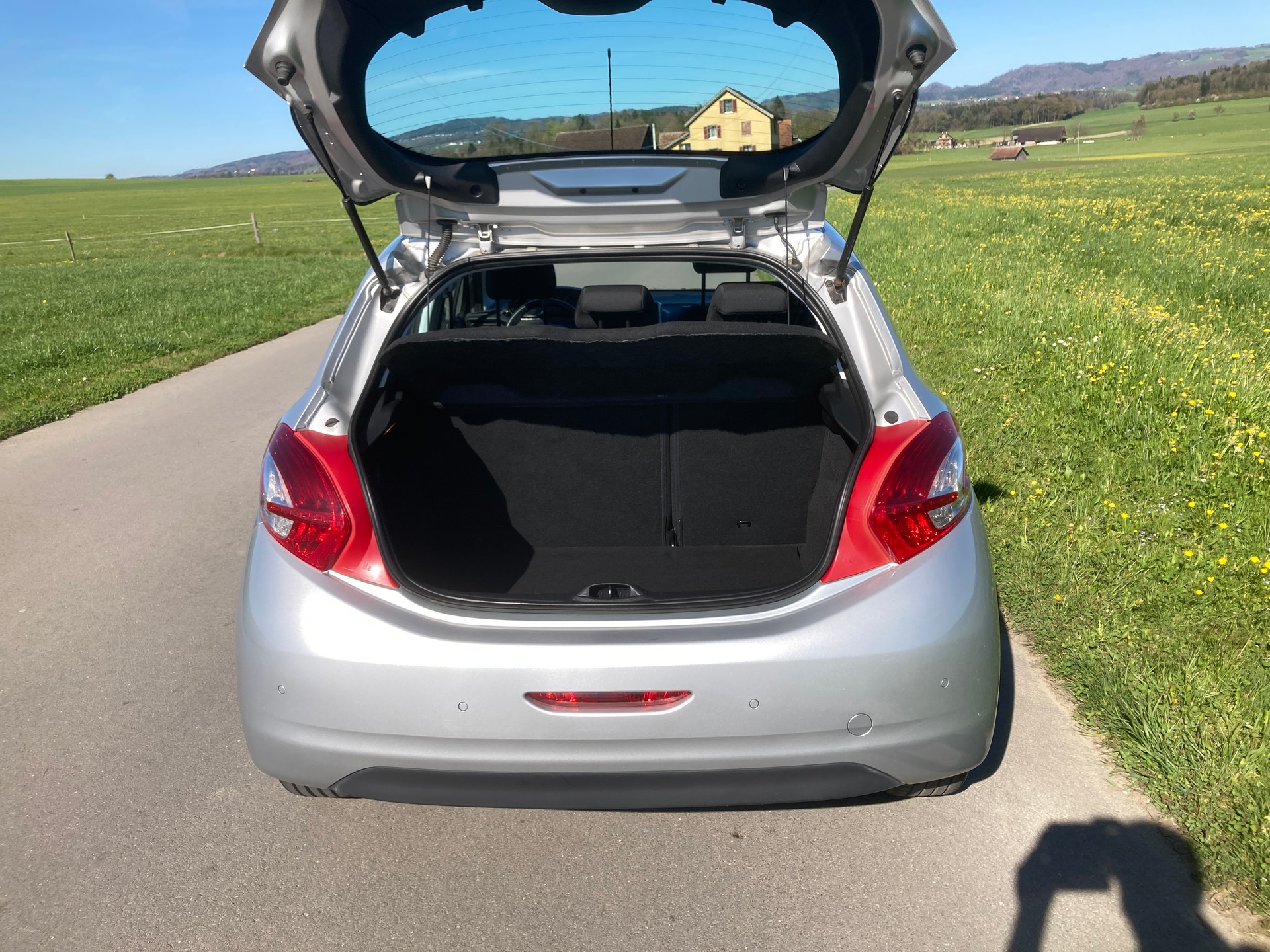 PEUGEOT 208 1.2 VTI Access-image-5