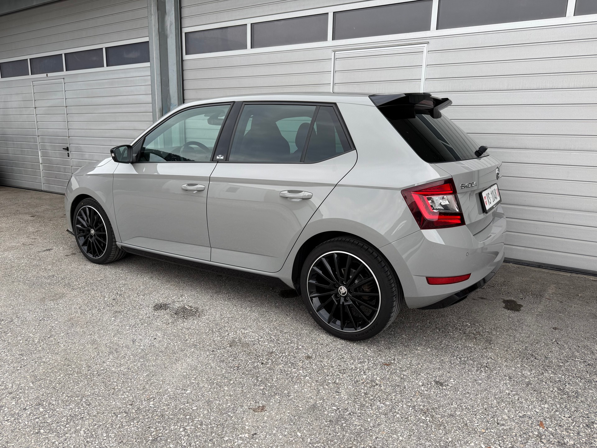 SKODA Fabia 1.0 TSI Monte Carlo DSG-image-1