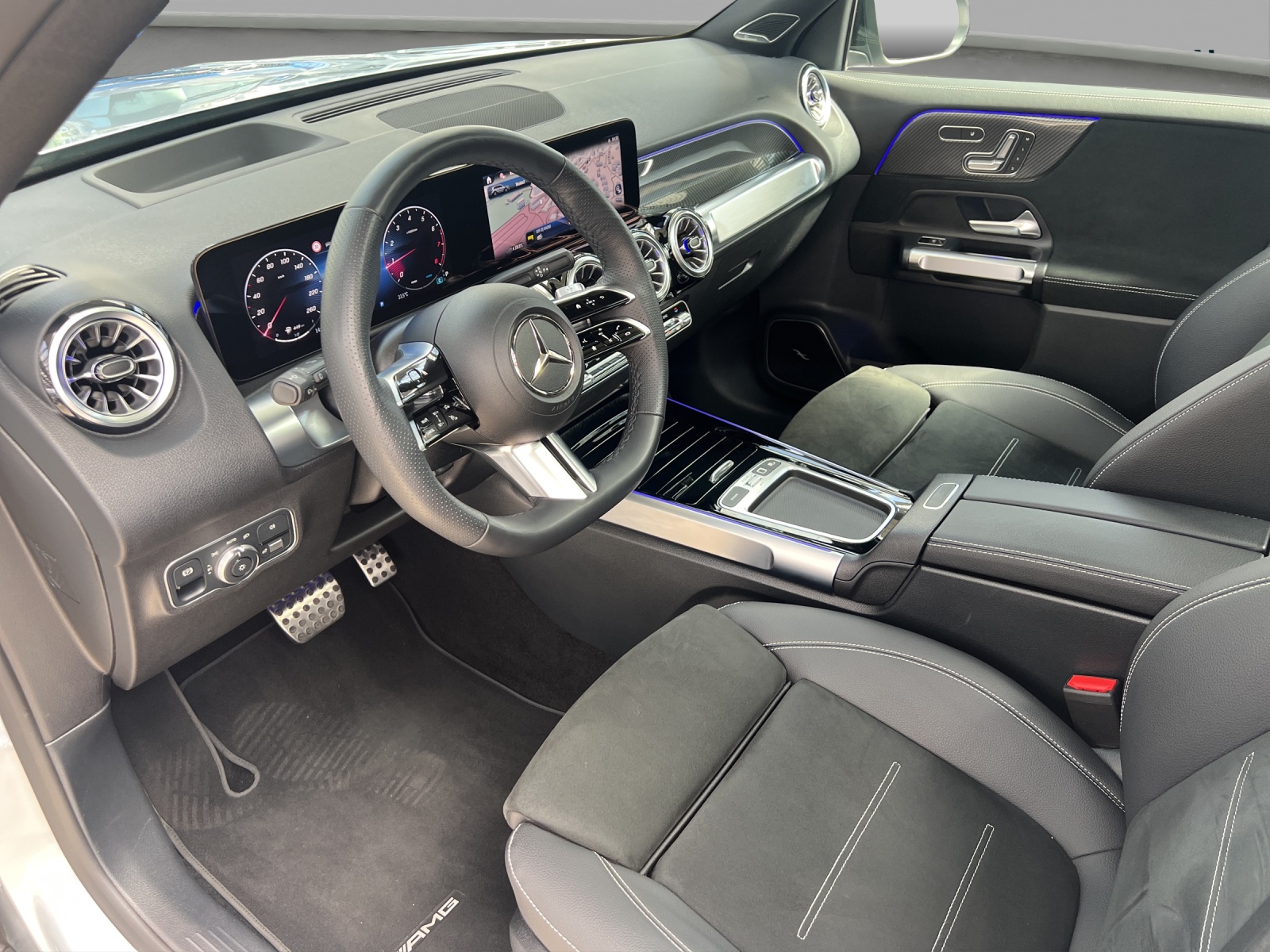 MERCEDES-BENZ GLB 220 4Matic 8G-Tronic-image-7