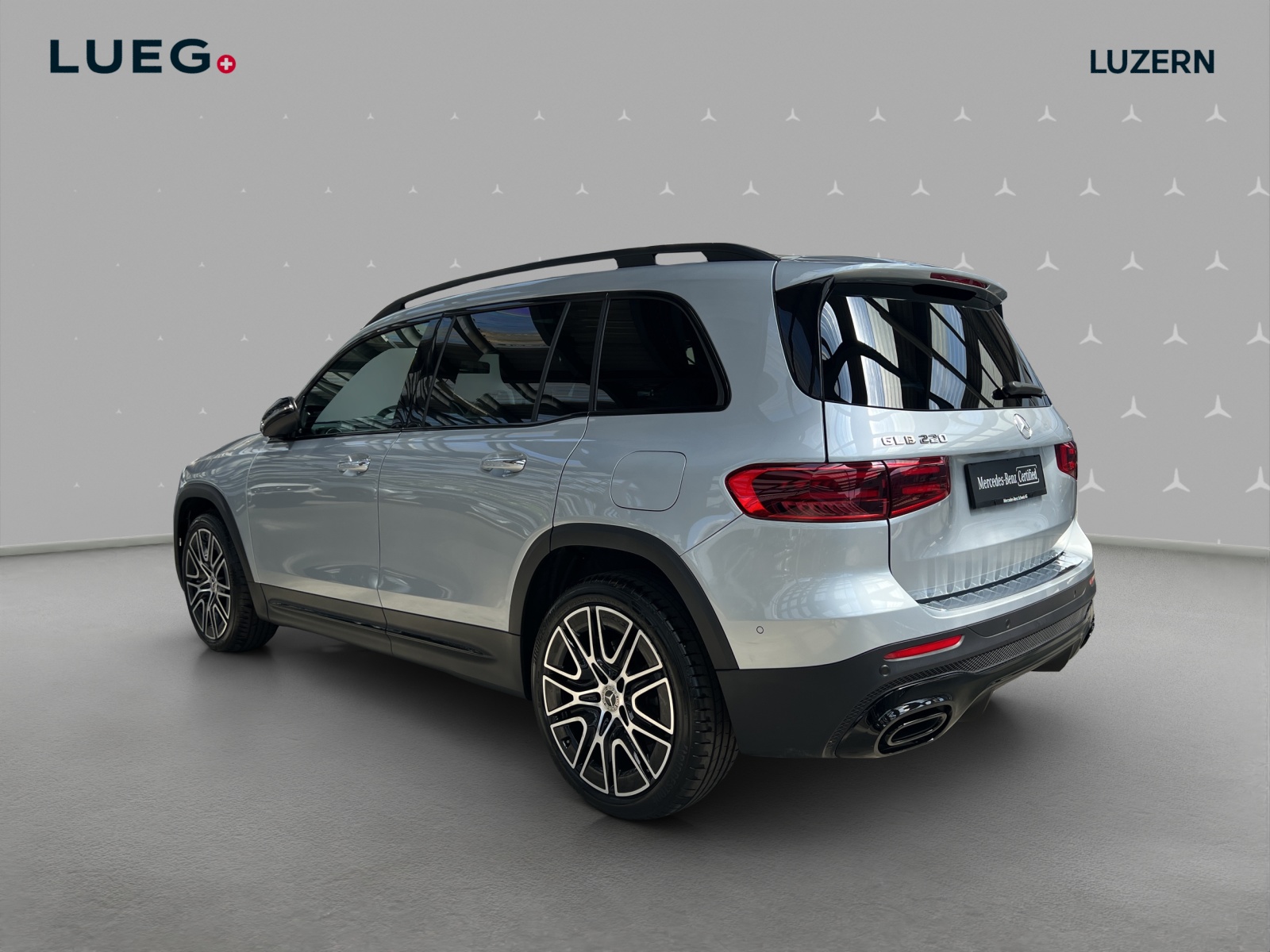 MERCEDES-BENZ GLB 220 4Matic 8G-Tronic-image-2