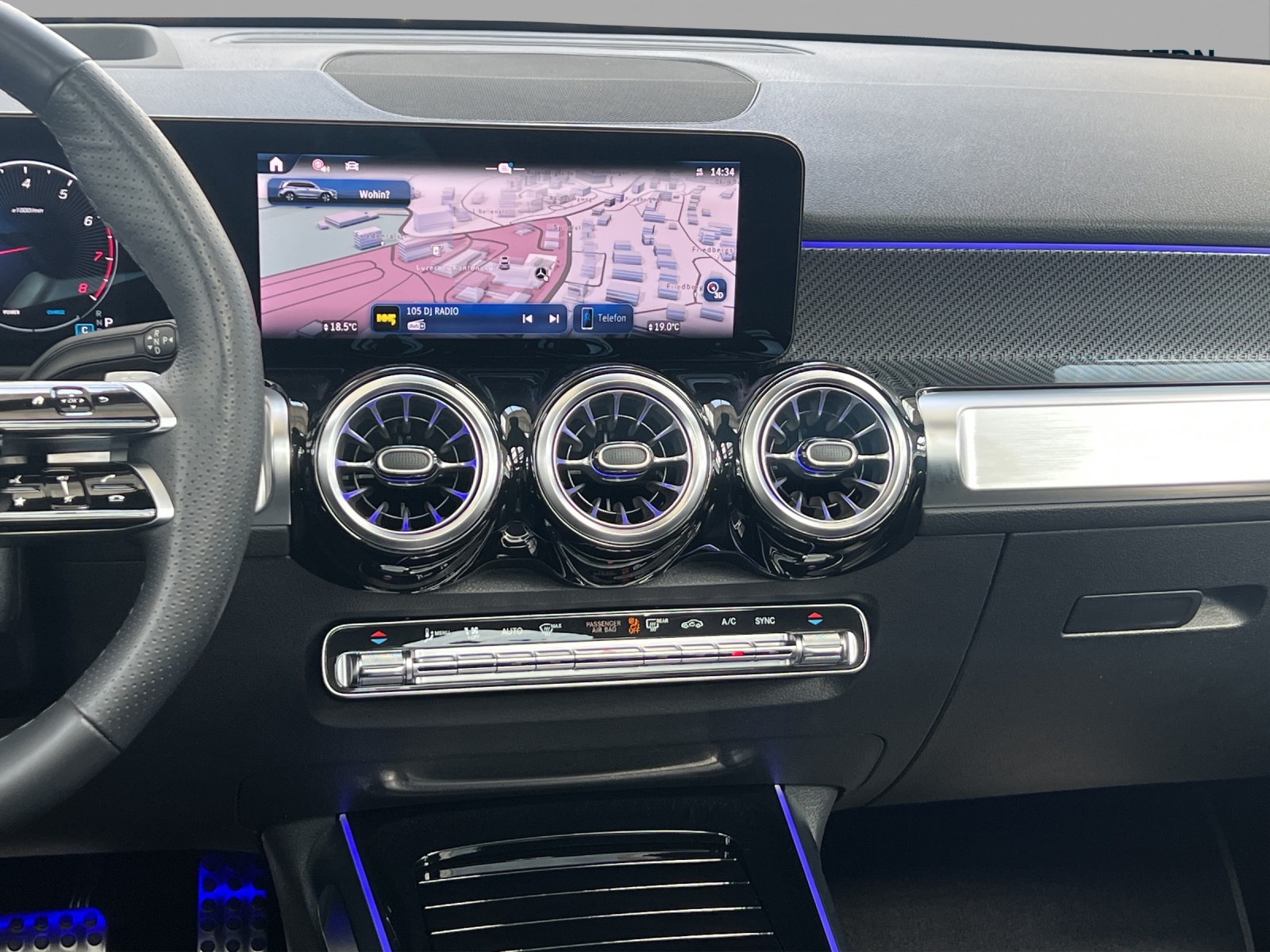 MERCEDES-BENZ GLB 220 4Matic 8G-Tronic-image-11