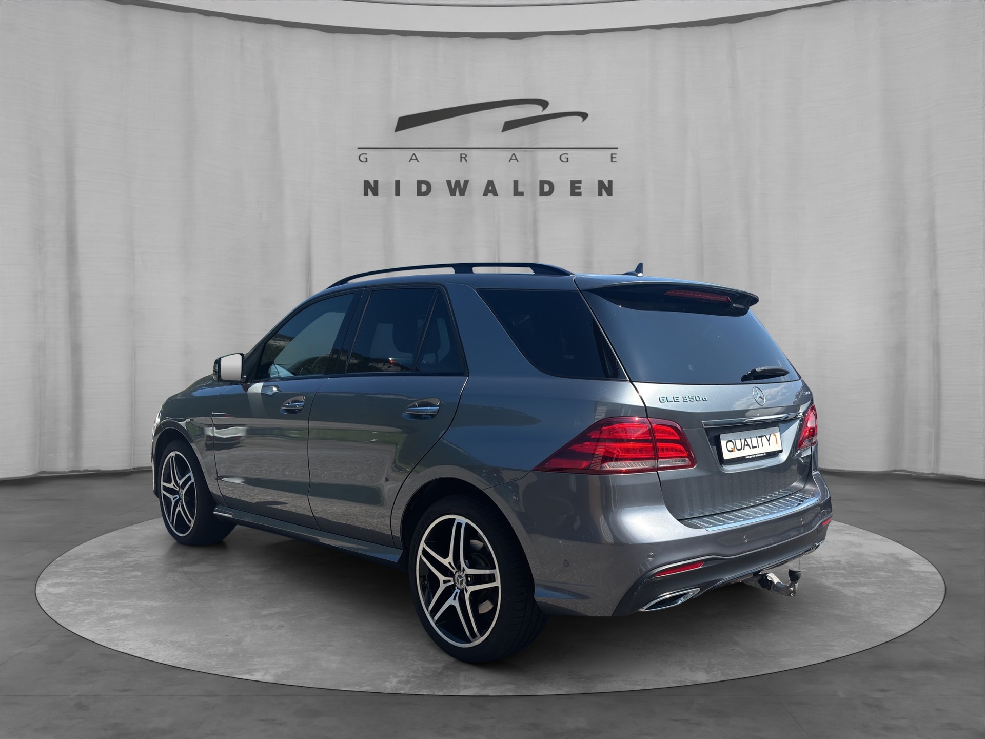 MERCEDES-BENZ GLE 350 d Executive 4Matic 9G-Tronic-image-3