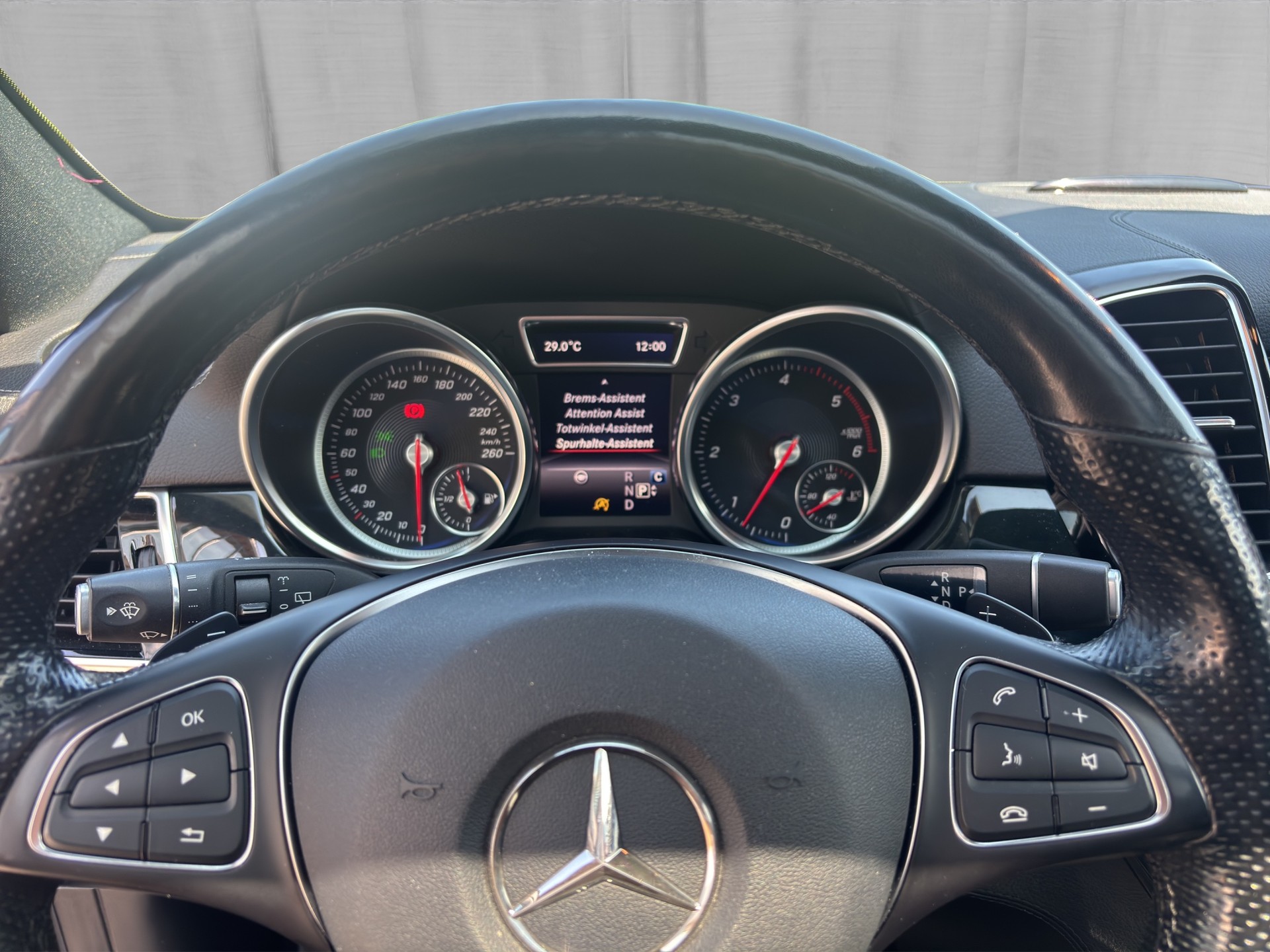 MERCEDES-BENZ GLE 350 d Executive 4Matic 9G-Tronic-image-13