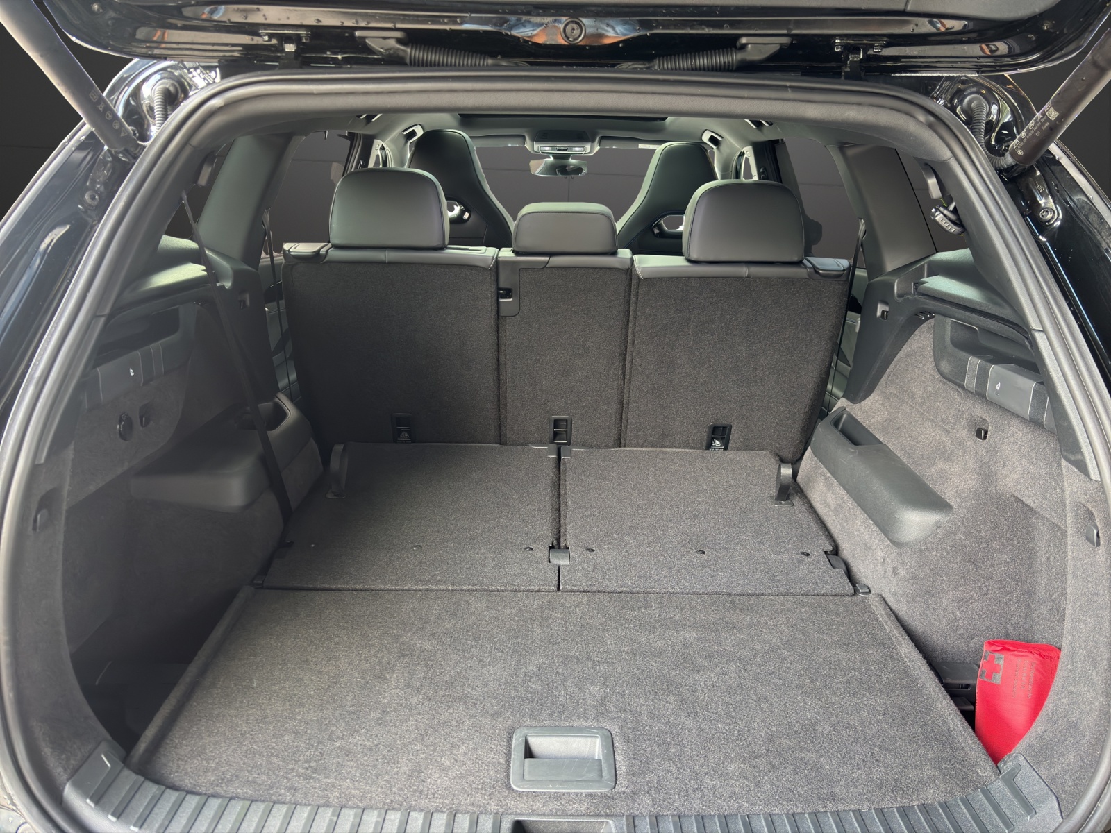VW Tayron 2.0 TDI SCR R-Line 4Motion DSG-image-13