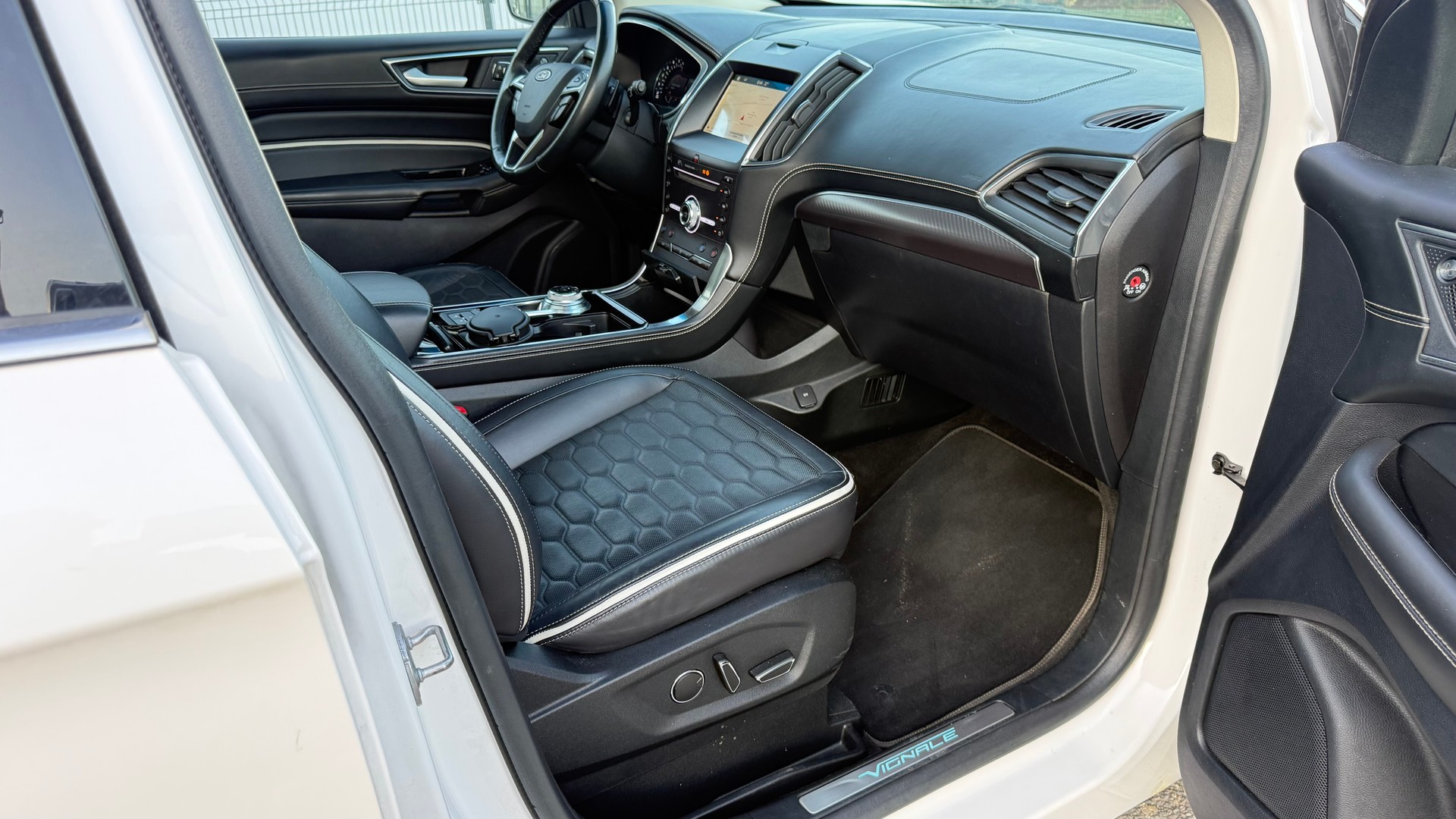FORD Edge 2.0 EcoBlue Vignale 4WD Automatic-image-8