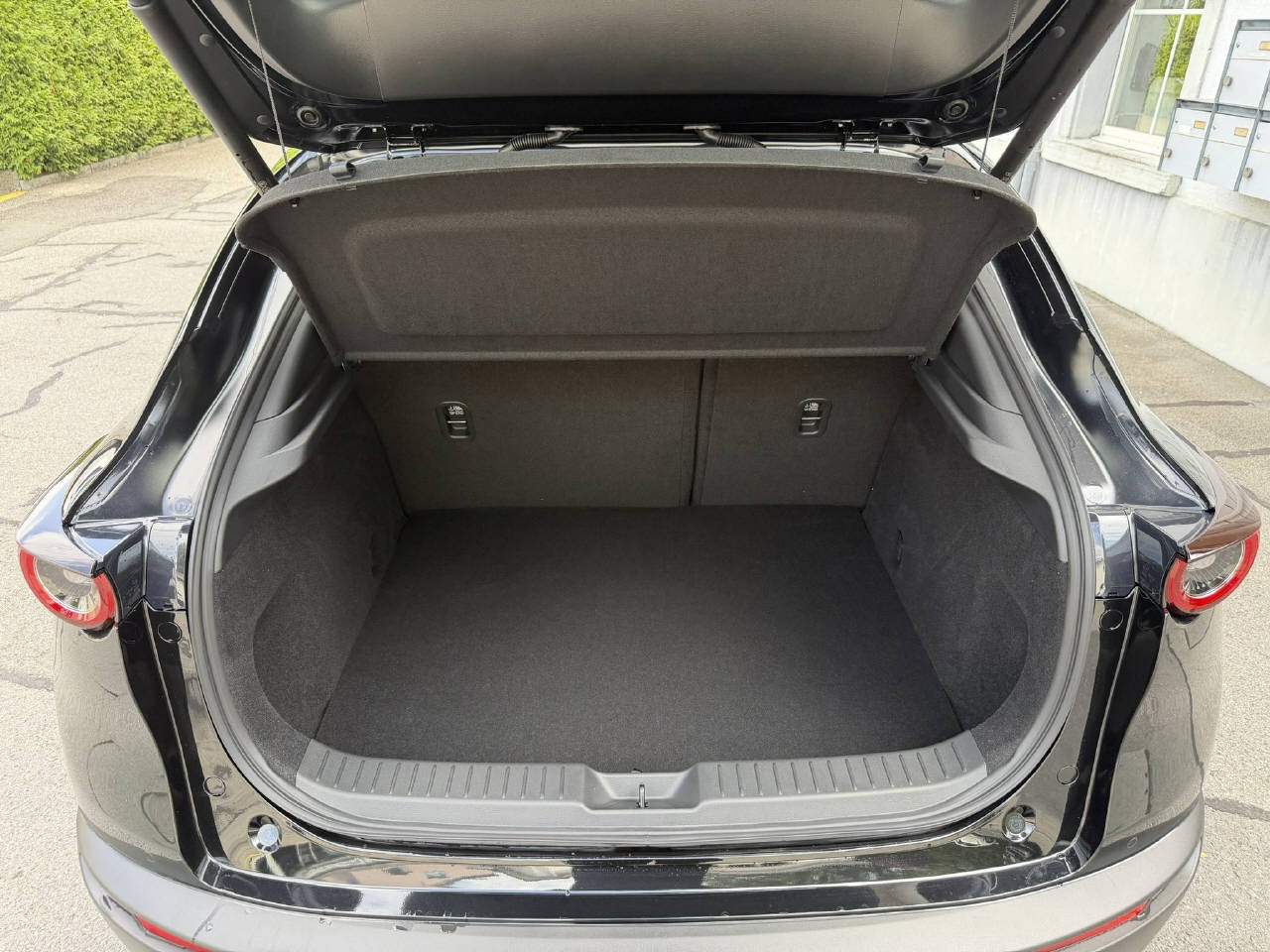 MAZDA CX-30 2.0 186 Homura Plus AWD-image-10
