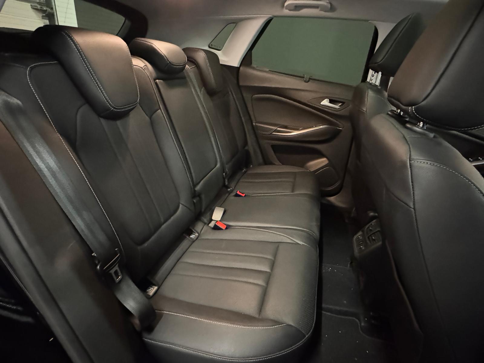 OPEL Grandland X 1.5CDTi Ultimate Automatik-image-13