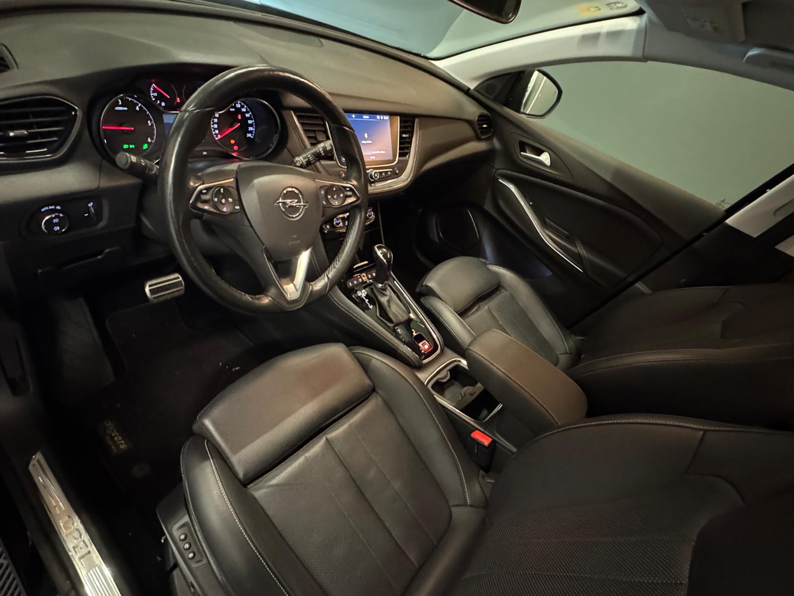 OPEL Grandland X 1.5CDTi Ultimate Automatik-image-1