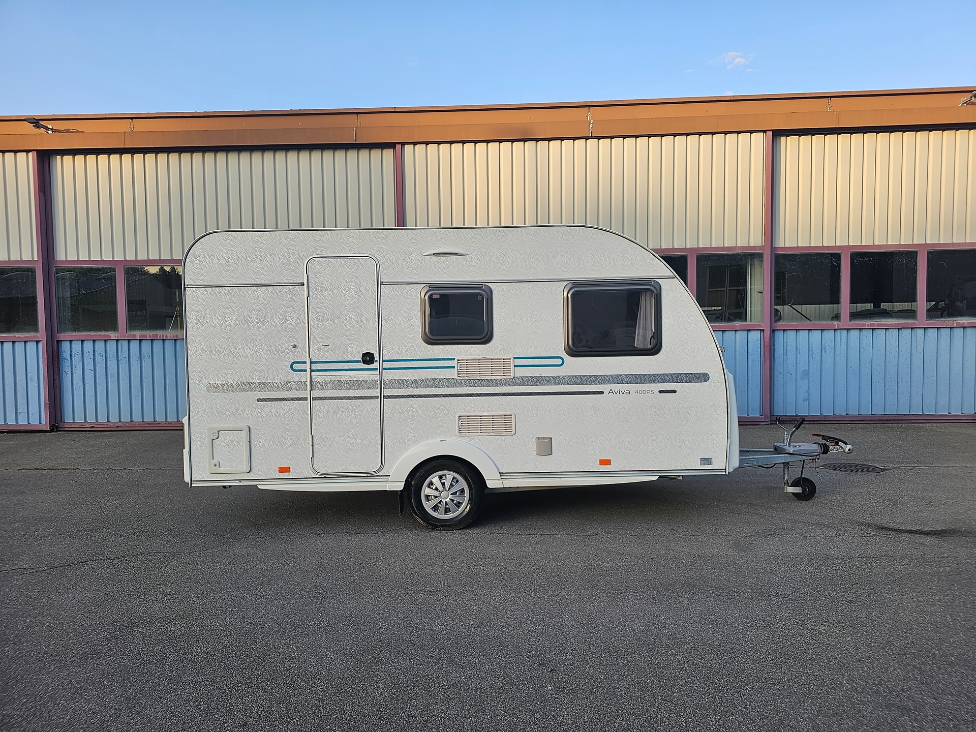 ADRIA Aviva E 400 PS-image-0
