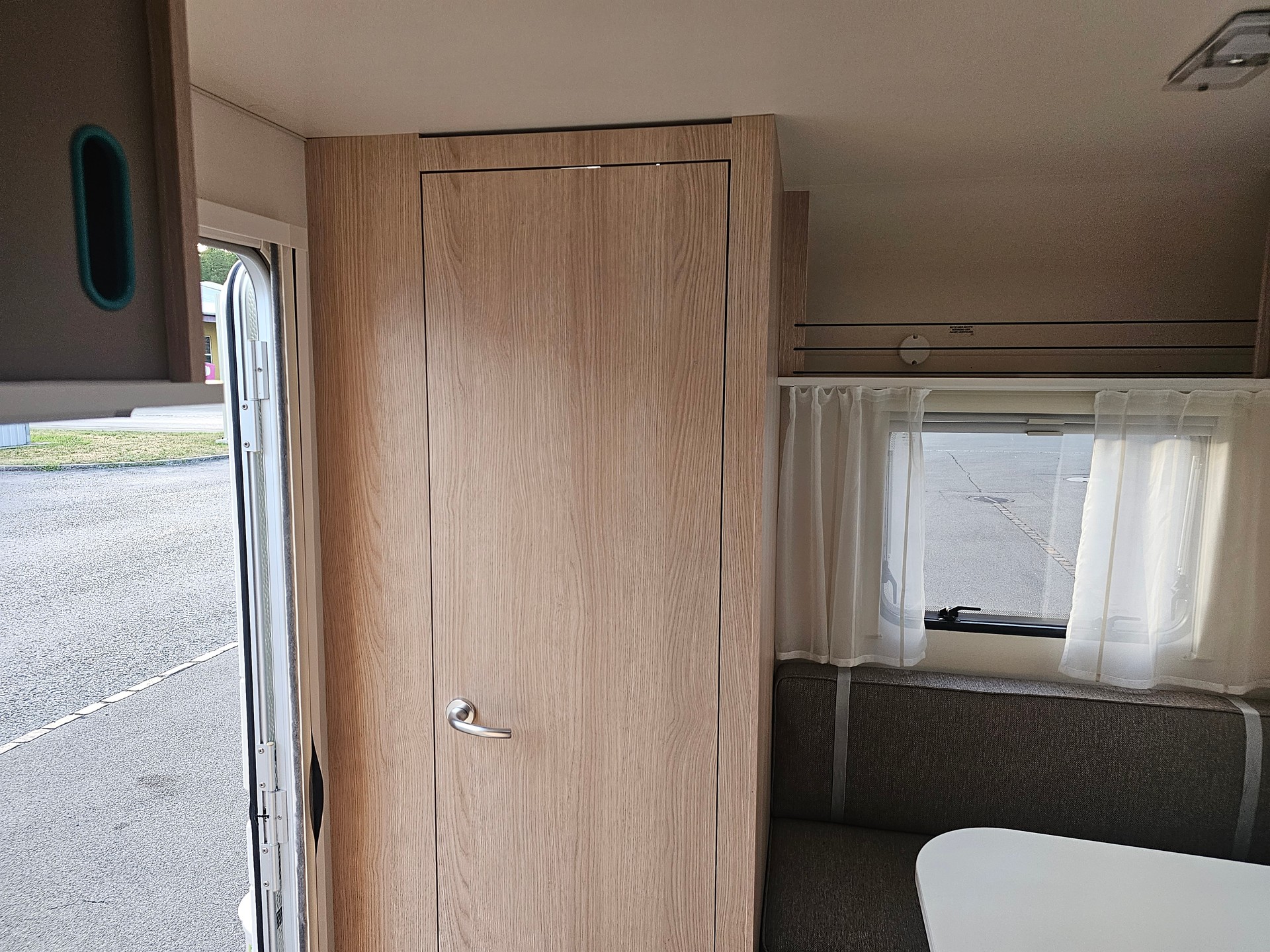 ADRIA Aviva E 400 PS-image-10