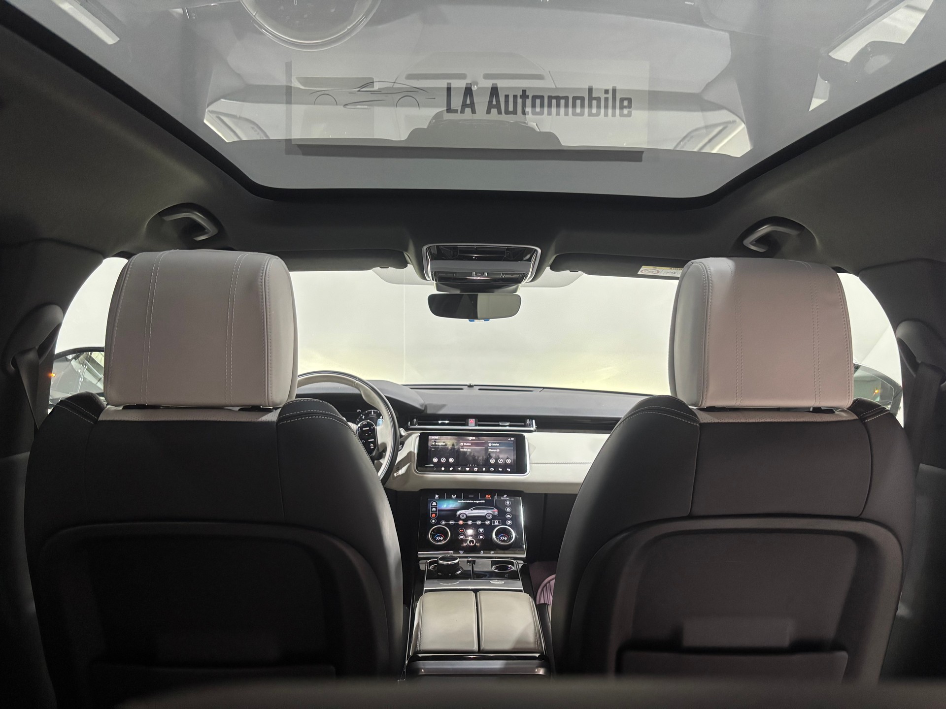 LAND ROVER Range Rover Velar R-Dynamic D 300 HSE Automatic-image-14