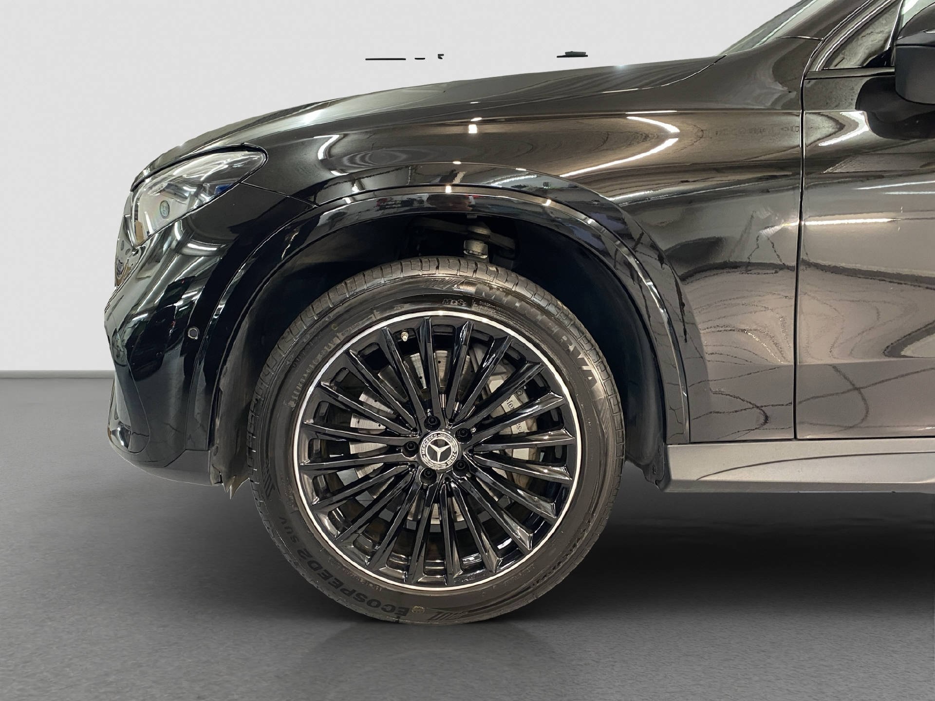 MERCEDES-BENZ GLC 400 e AMG Line 4MATIC-image-5