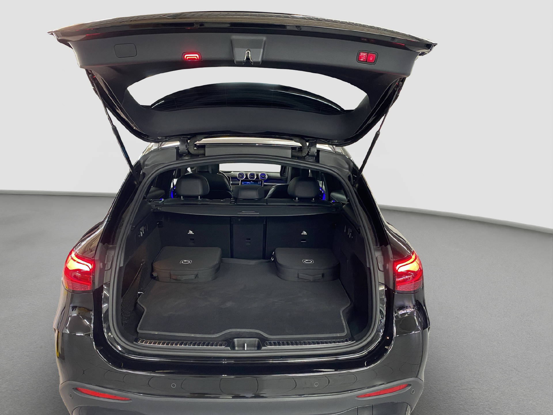MERCEDES-BENZ GLC 400 e AMG Line 4MATIC-image-12