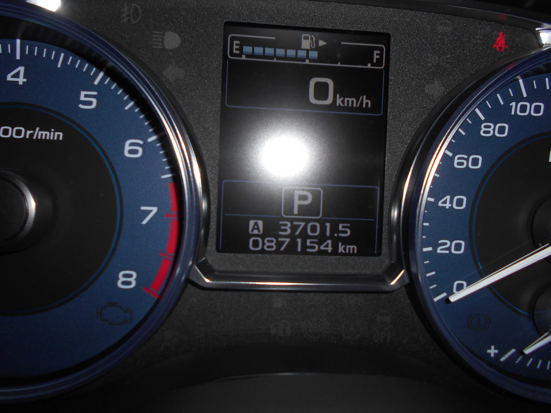 SUBARU XV 2.0 Swiss Two AWD CVT-image-6