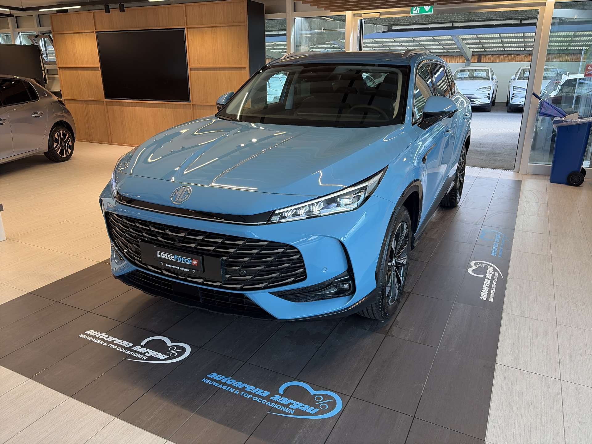 MG HS 1.5 T Hybrid+ Luxury 224PS Automat-image-0