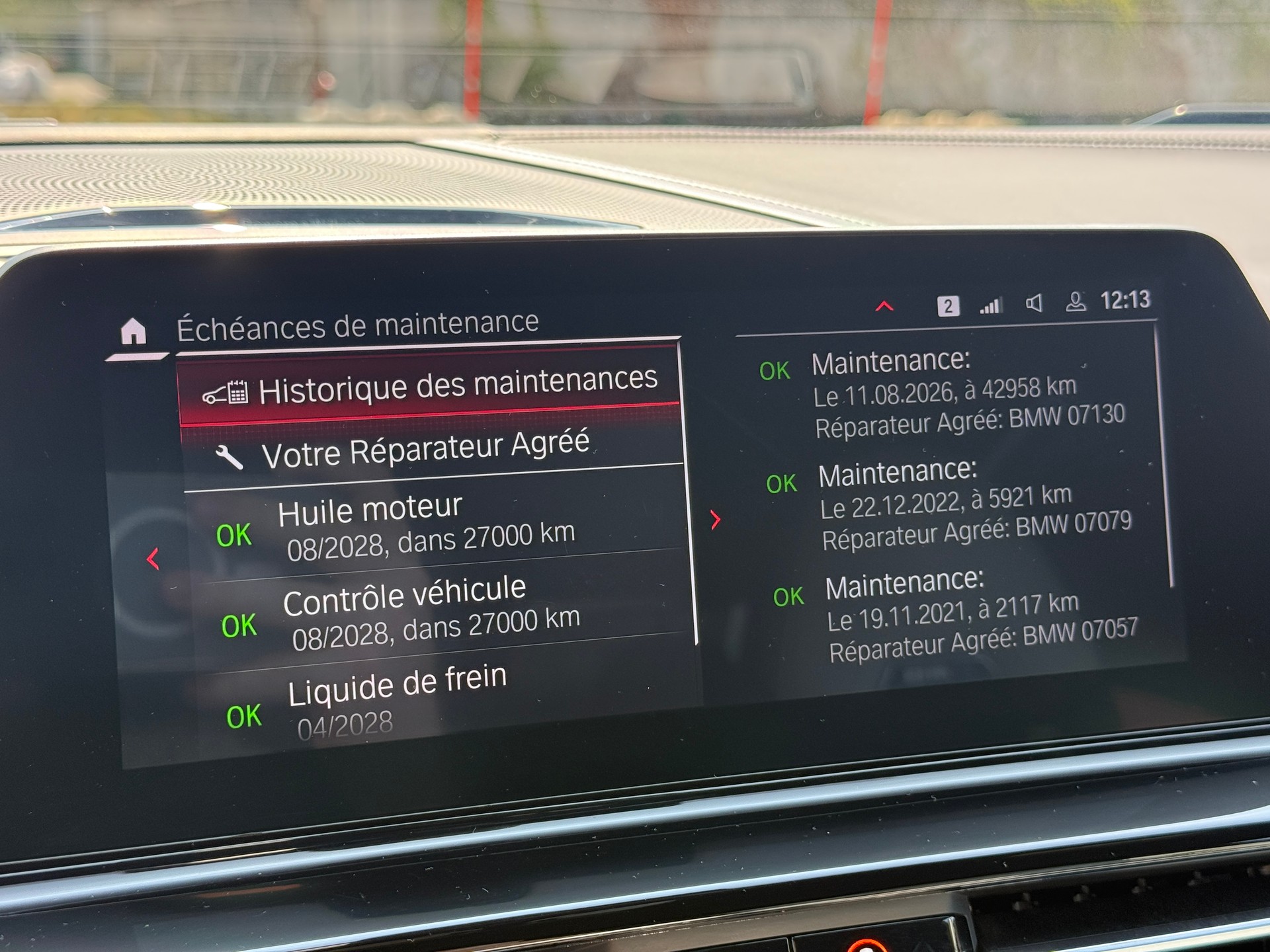 BMW M8 xDrive M Competition Steptronic-image-15