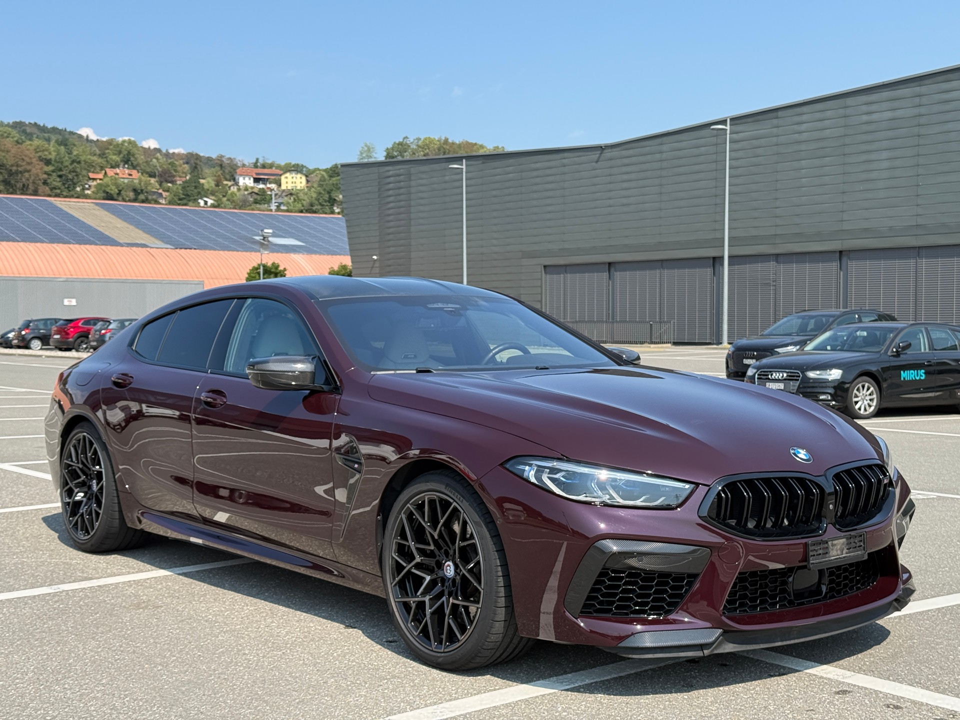 BMW M8 xDrive M Competition Steptronic-image-4