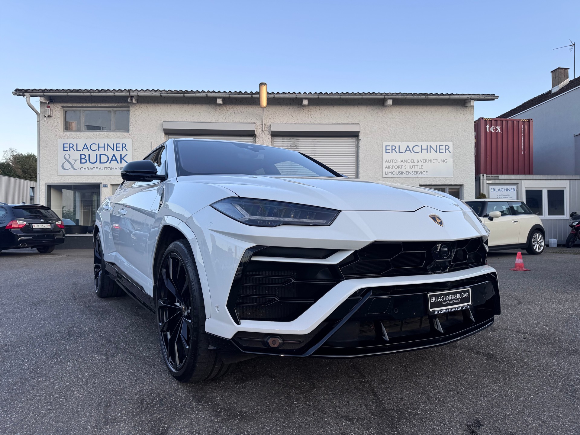 LAMBORGHINI Urus E-Gear-image-0