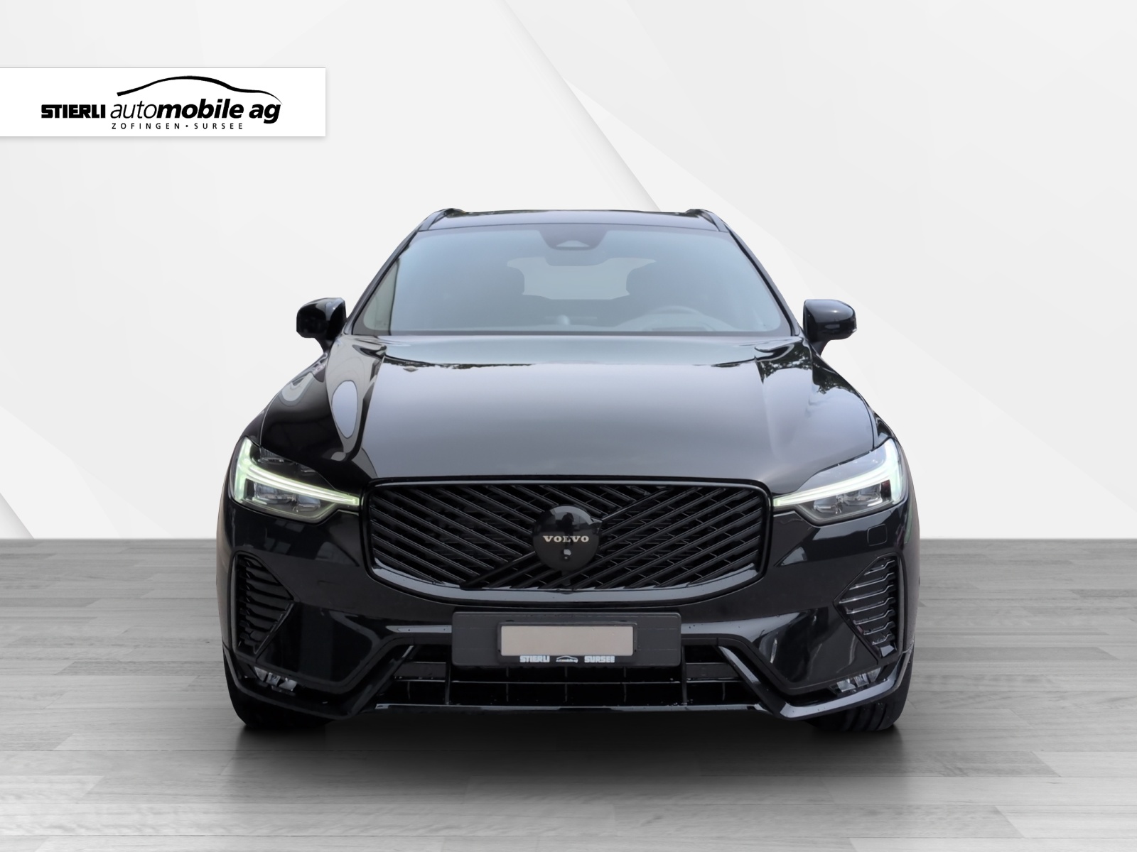 VOLVO XC60 2.0 B5 MH Black Edition AWD-image-1