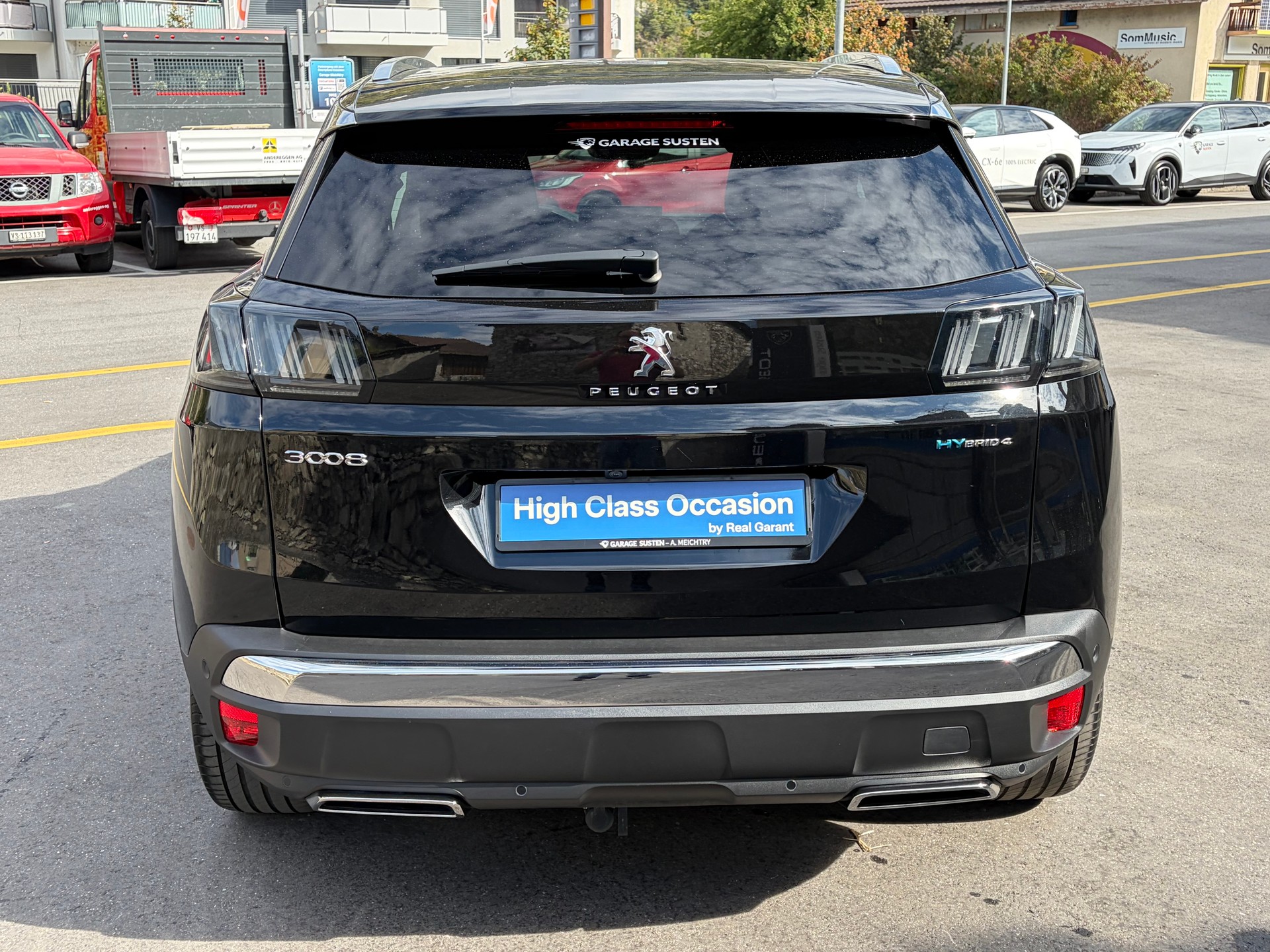 PEUGEOT 3008 300e Hybrid4 GT Pack EAT8-showroom-element-3