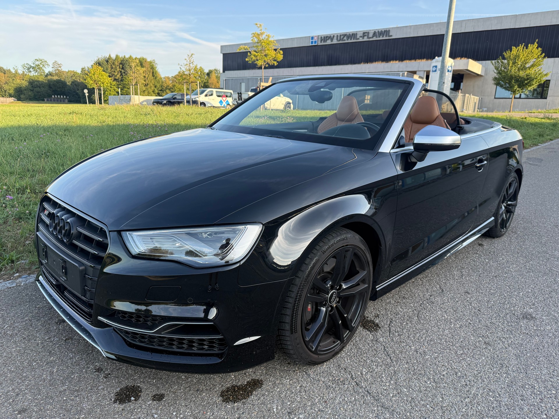 AUDI S3 Cabrio 2.0 TFSI quattro S-tronic-image-13