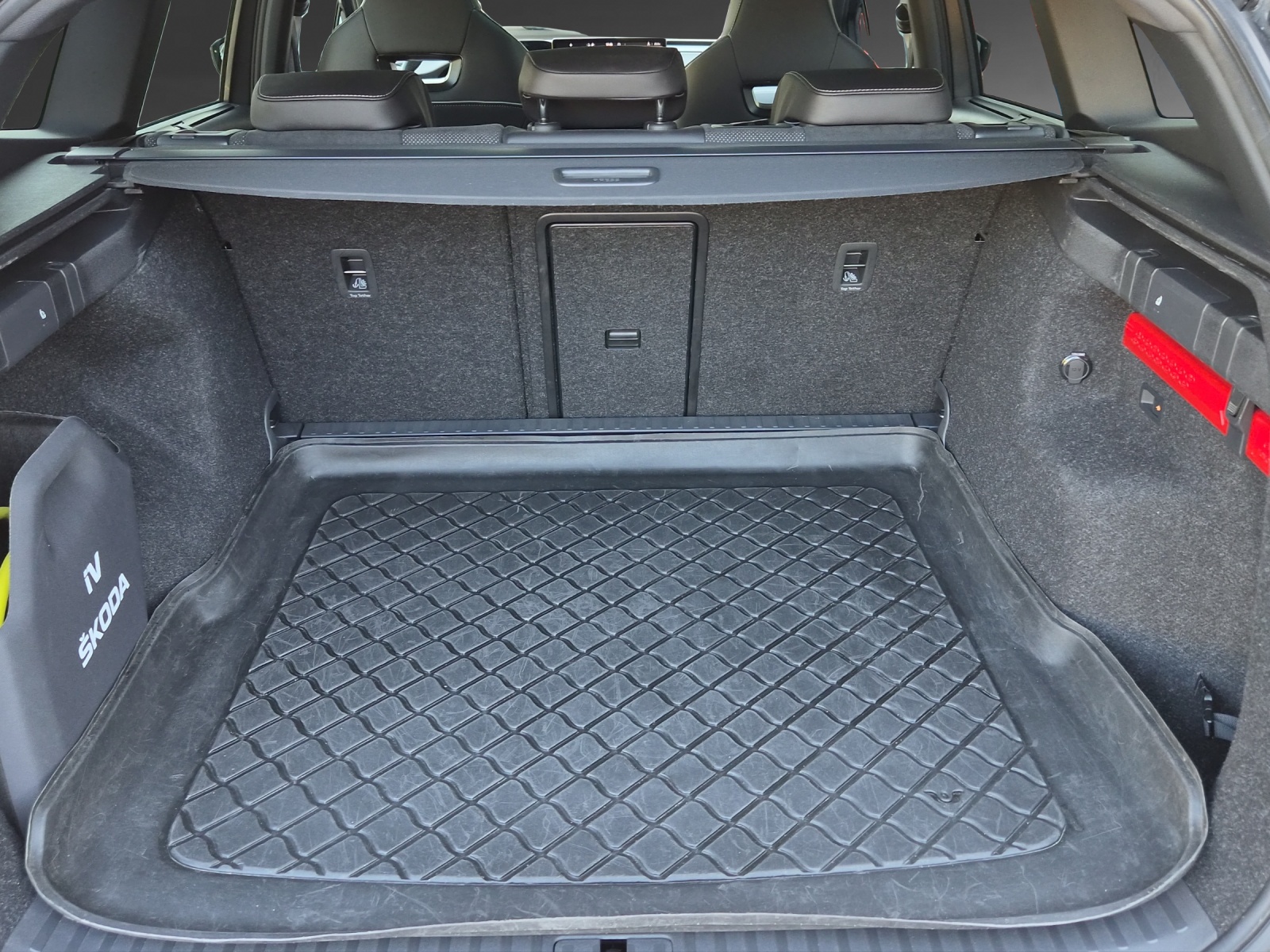 SKODA Enyaq iV 80x SportLine-image-9
