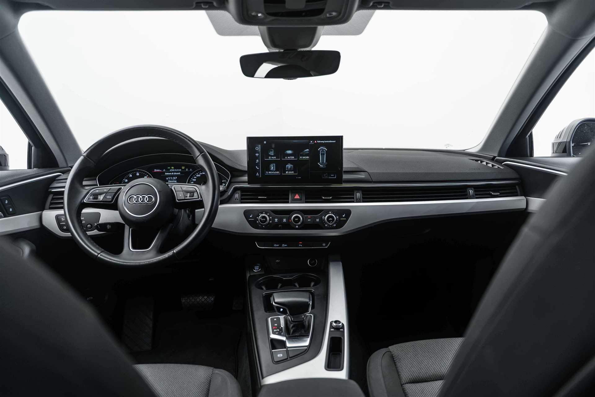 AUDI AUDI A4 Avant 35 TFSI S-tronic Advanced Black-Line-image-9