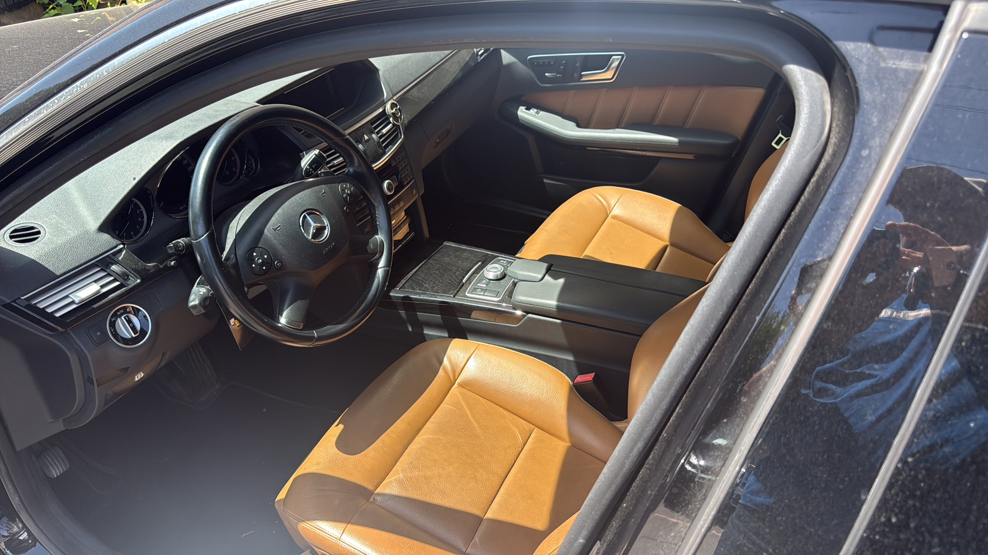 MERCEDES-BENZ E 250 CDI BlueEff. Ed.125 4Matic 7G-Tronic-image-3