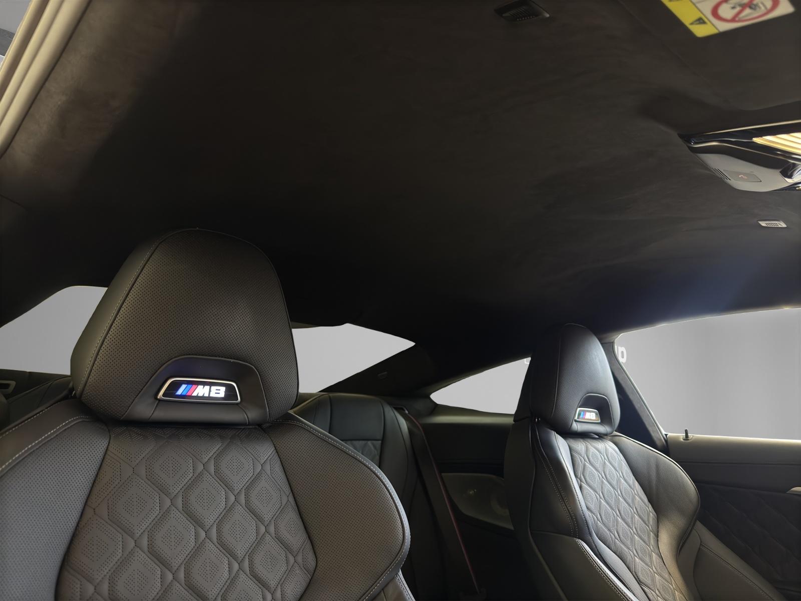 BMW M8 Competition xDrive Coupé-image-24