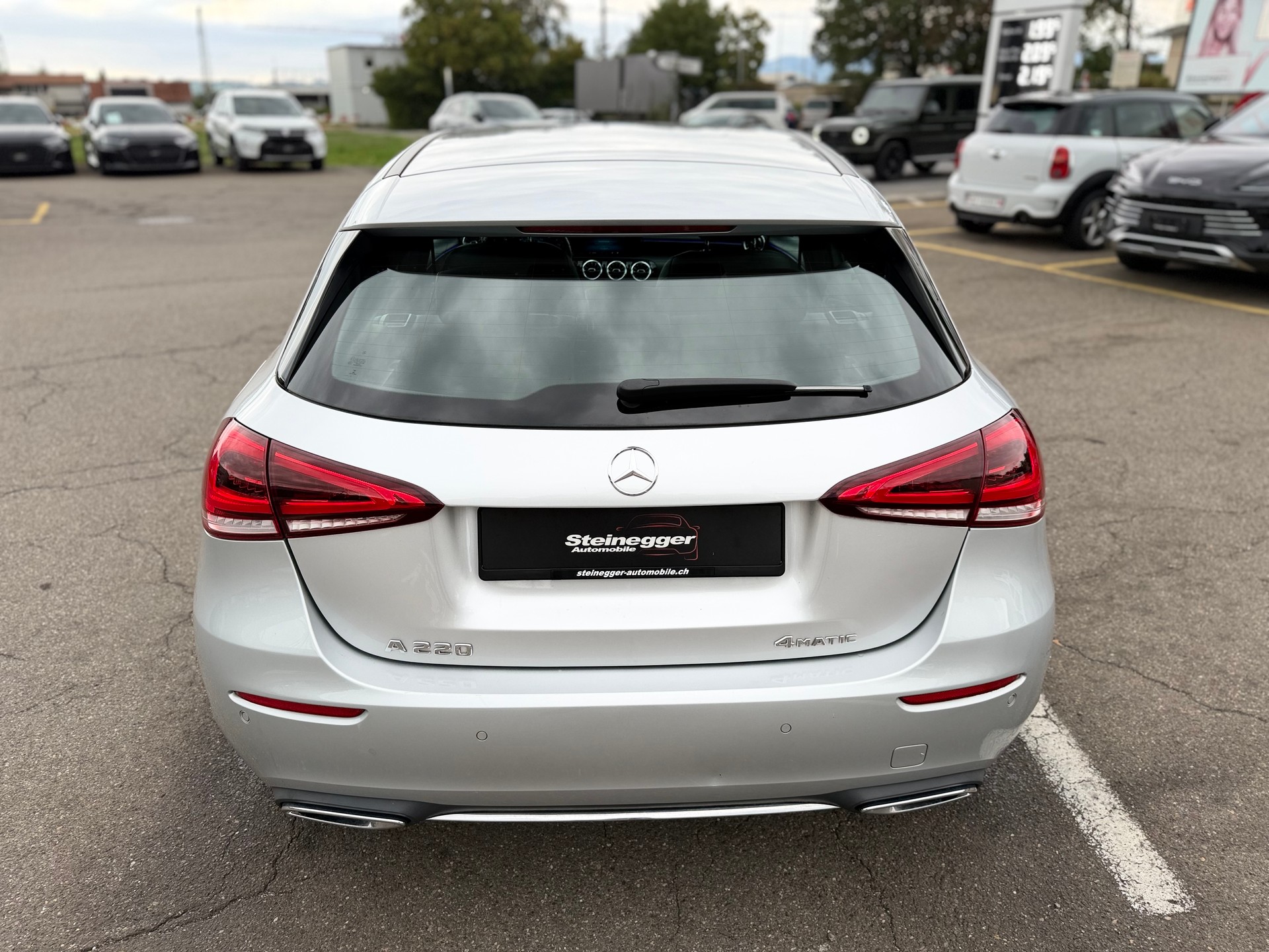 MERCEDES-BENZ A 220 Progressive 7G-DCT 4Matic-image-8