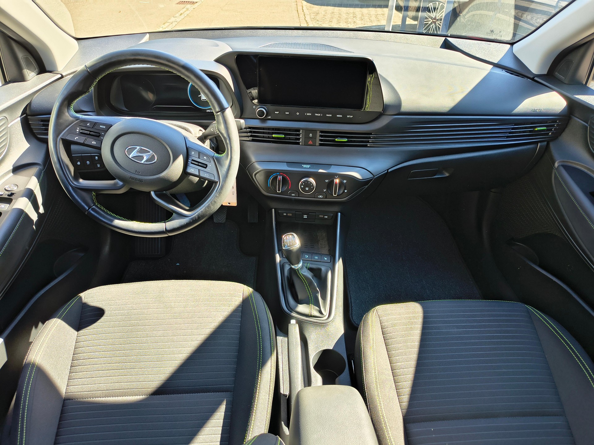 HYUNDAI i20 1.0 T-GDi 120 Amplia-image-5