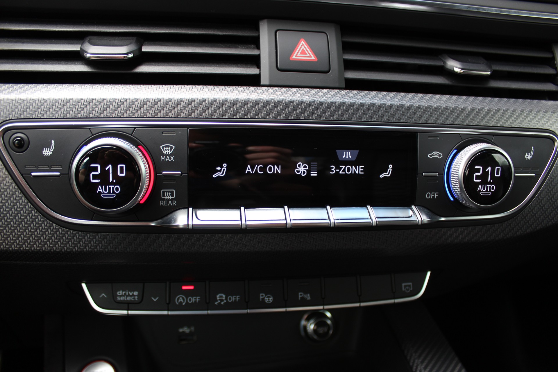 AUDI RS5 Coupé 2.9 TFSI quattro tiptronic-image-19