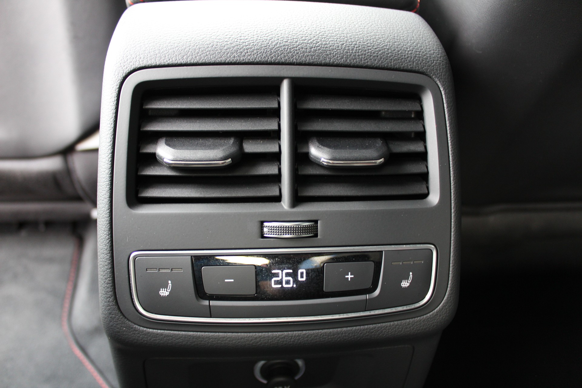 AUDI RS5 Coupé 2.9 TFSI quattro tiptronic-image-23