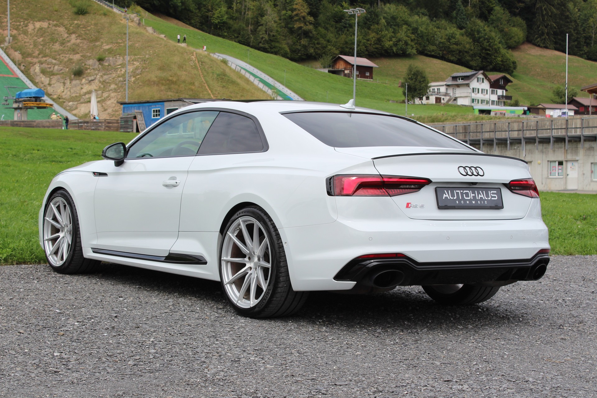 AUDI RS5 Coupé 2.9 TFSI quattro tiptronic-image-6