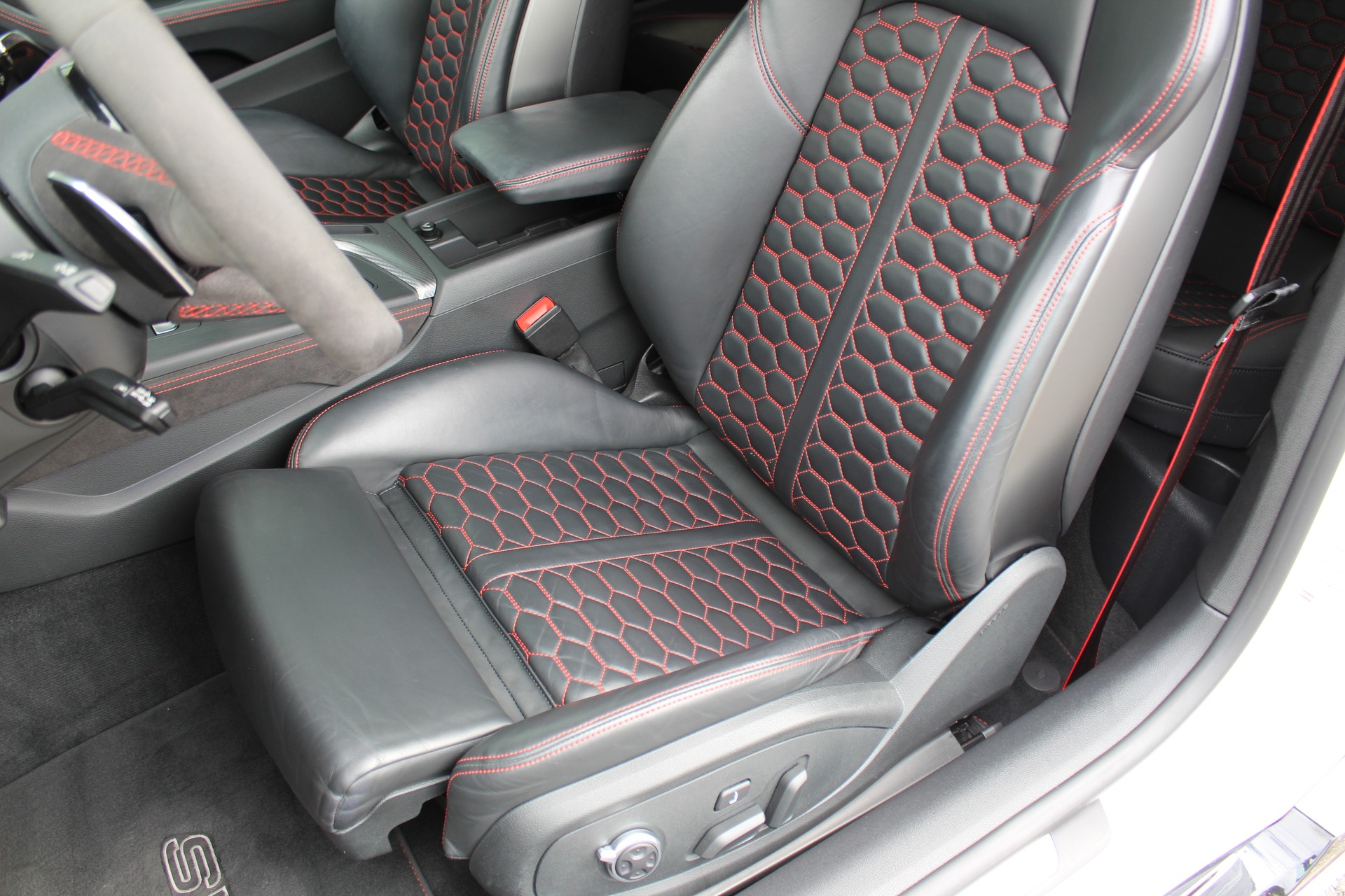AUDI RS5 Coupé 2.9 TFSI quattro tiptronic-image-9