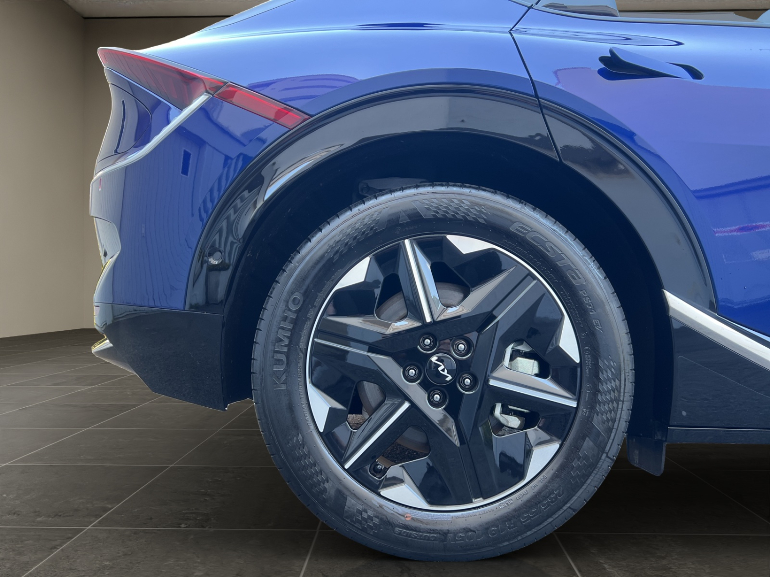 KIA EV6 84 kWh Earth 4x4-image-25