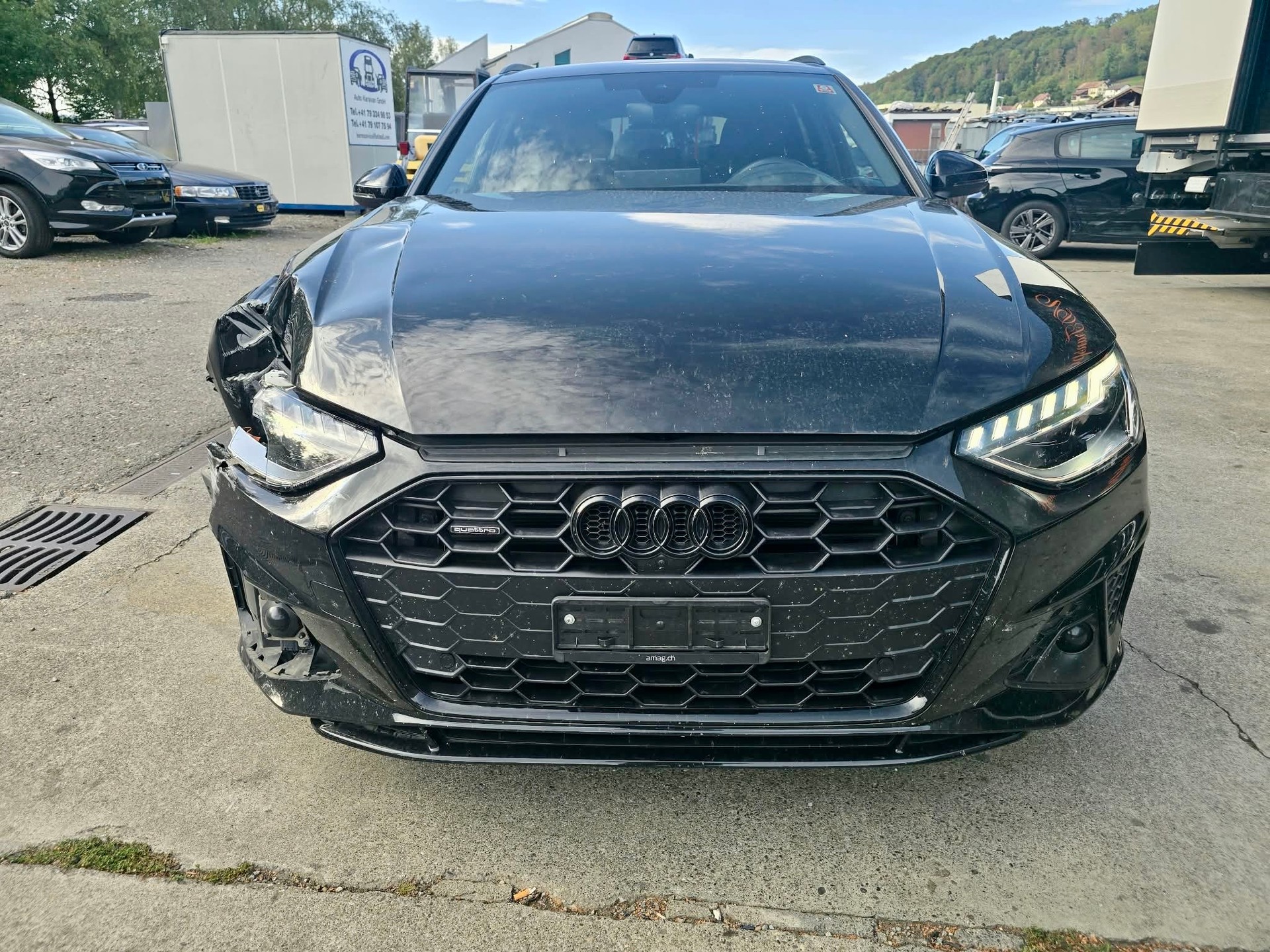 AUDI A4 Avant 40 TDI Attraction quattro S-tronic-image-6