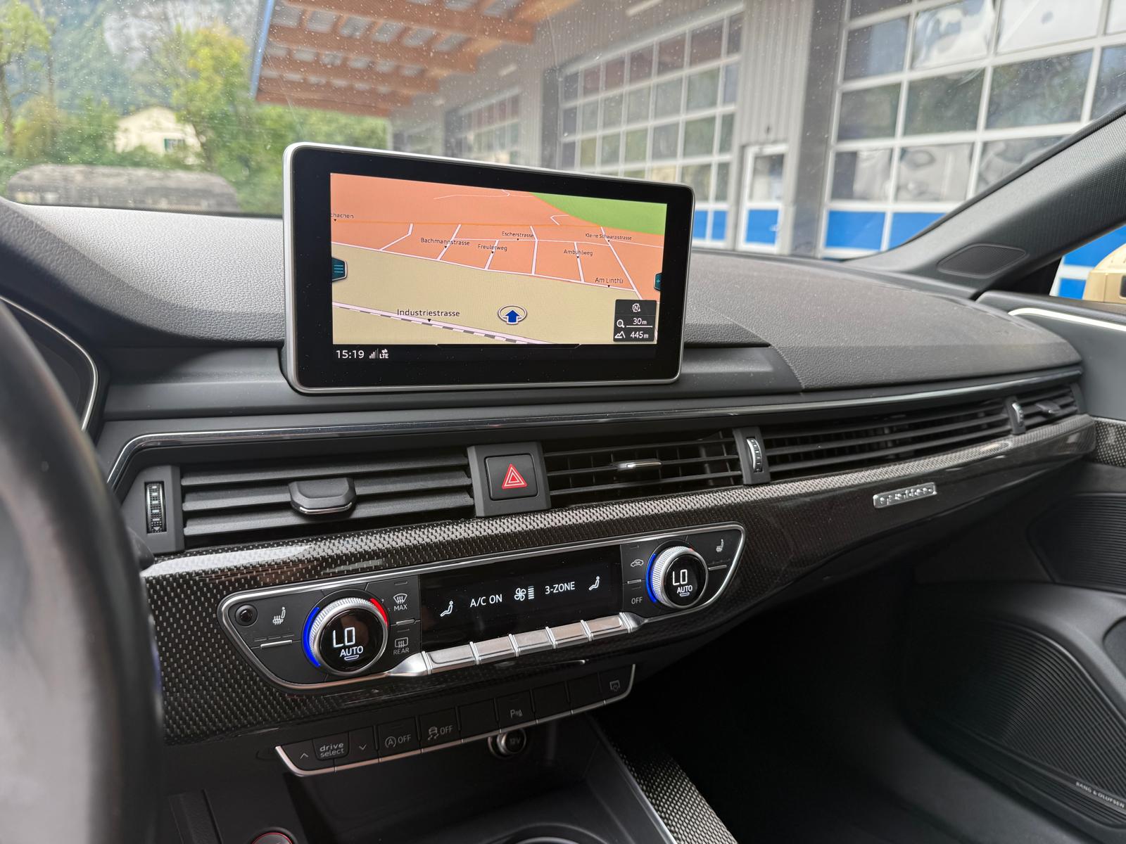 AUDI S5 Sportback 3.0 TFSI quattro tiptronic-image-12