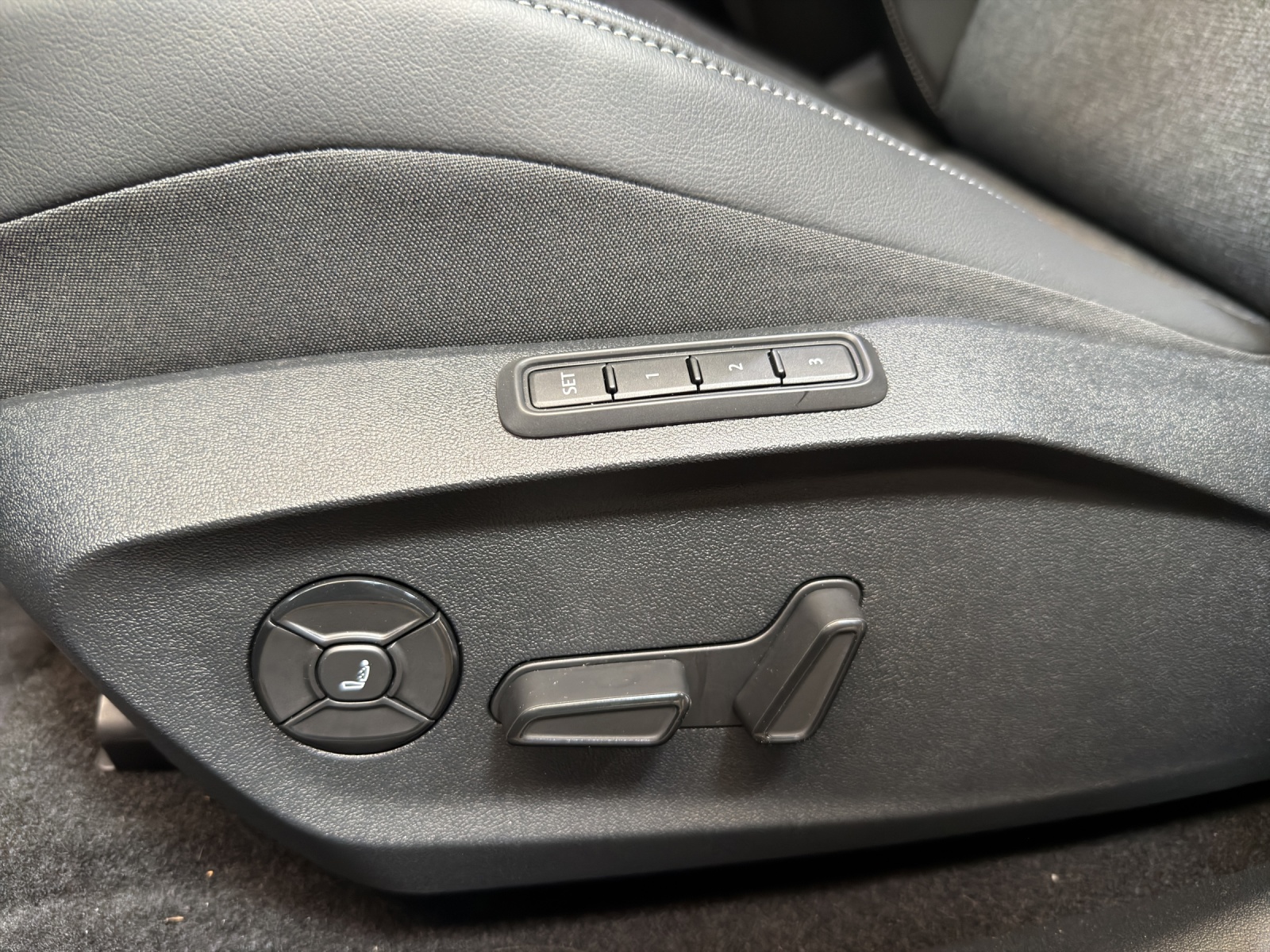 VW ID.Polo 52 kWh Style Edition One Plus-image-14