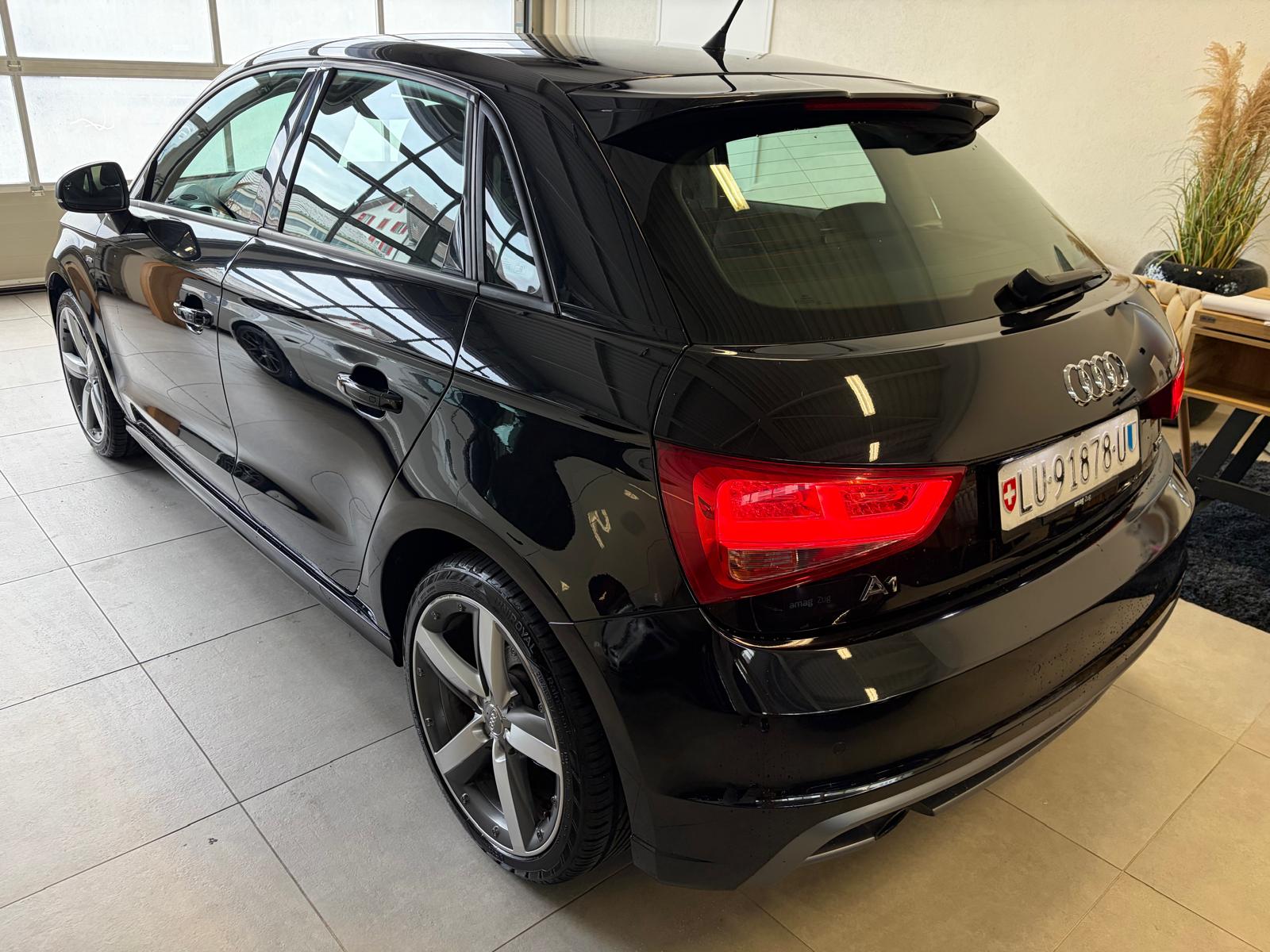 AUDI A1 Sportback 1.2 TFSI Ambition ** S- LINE **-image-1