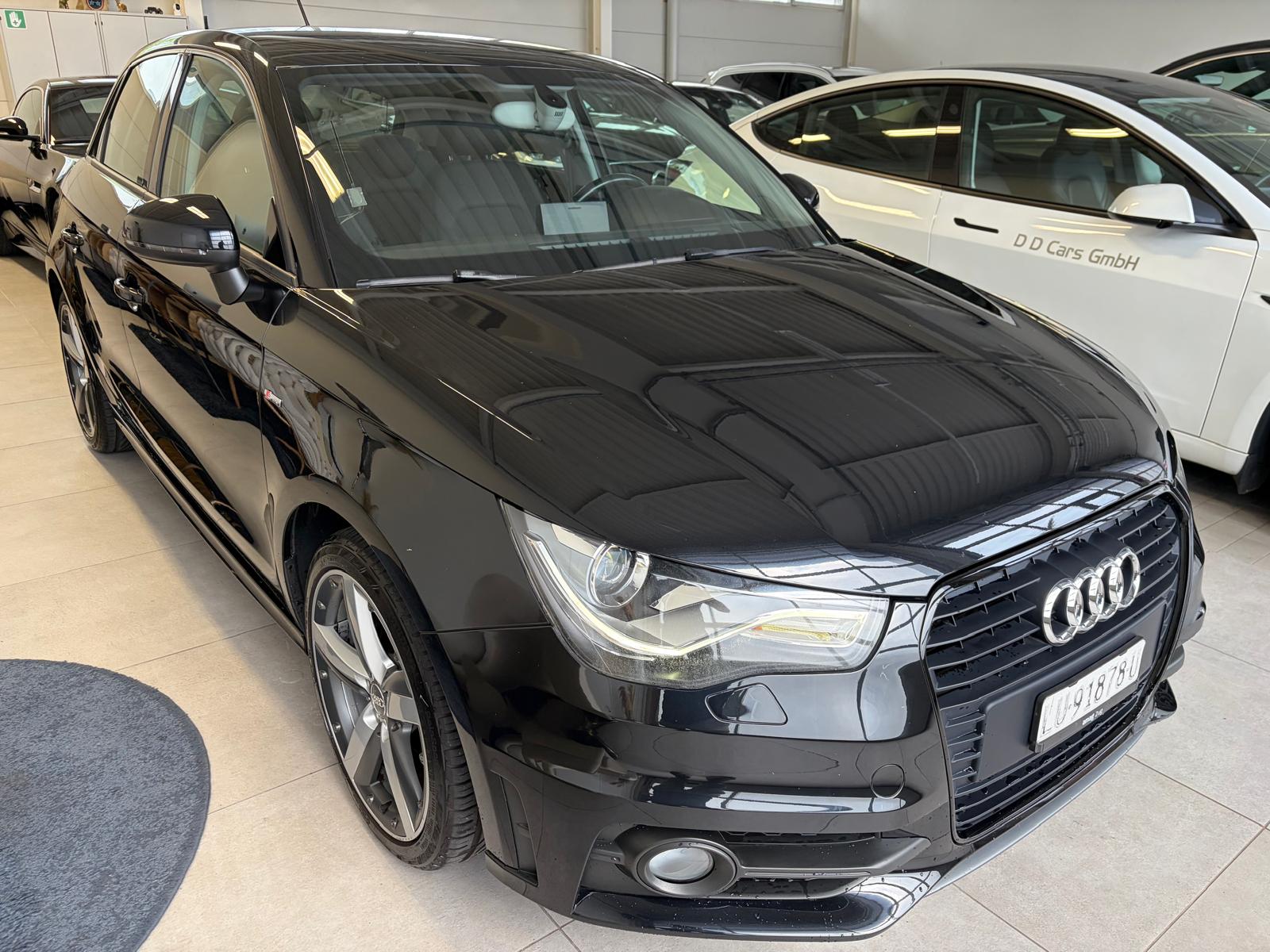 AUDI A1 Sportback 1.2 TFSI Ambition ** S- LINE **-image-3